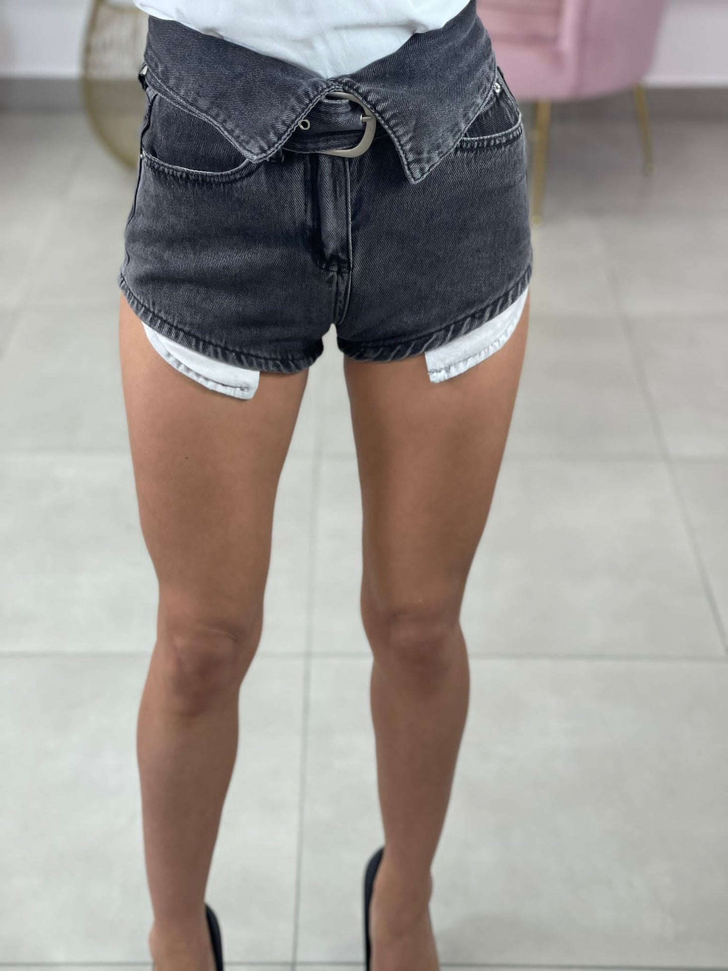 SHORTS JEANS VITA ALTA CON CINTURA 8673SHO