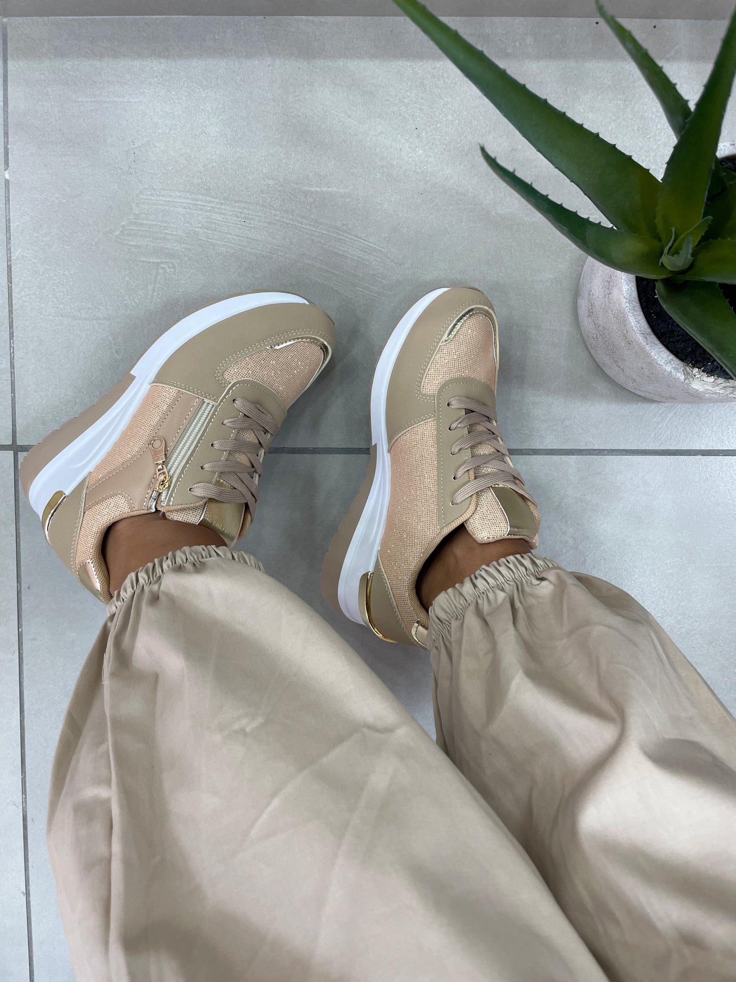 SNEAKERS CON INSERTI LUREX E ZIP