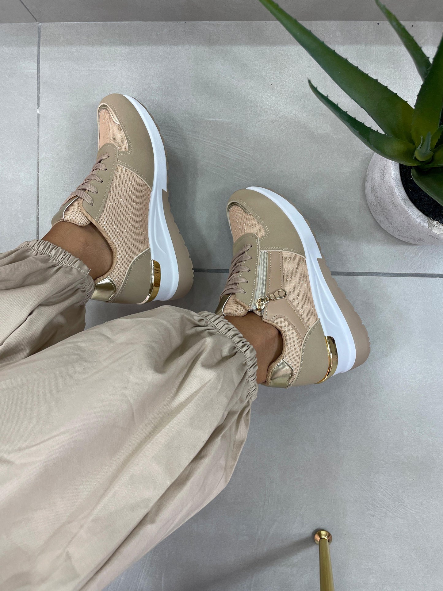 SNEAKERS CON INSERTI LUREX E ZIP