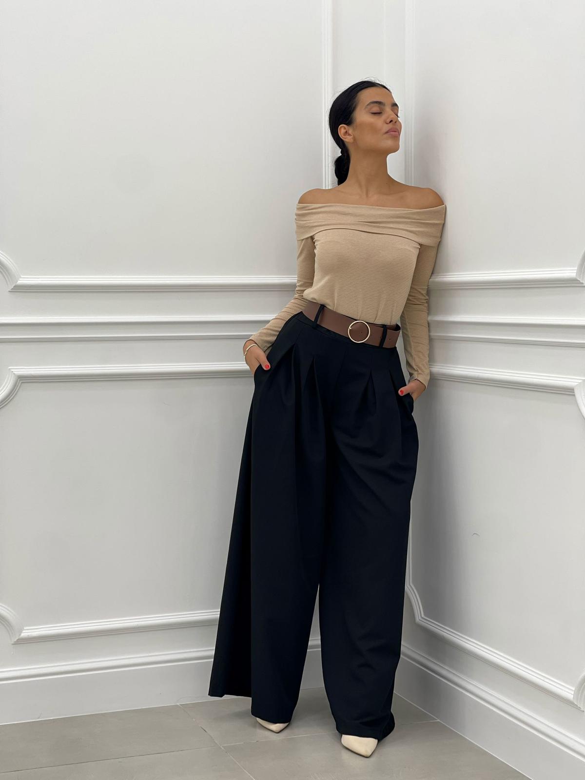 PANTALONE PALAZZO CON PENCES E CINTURA