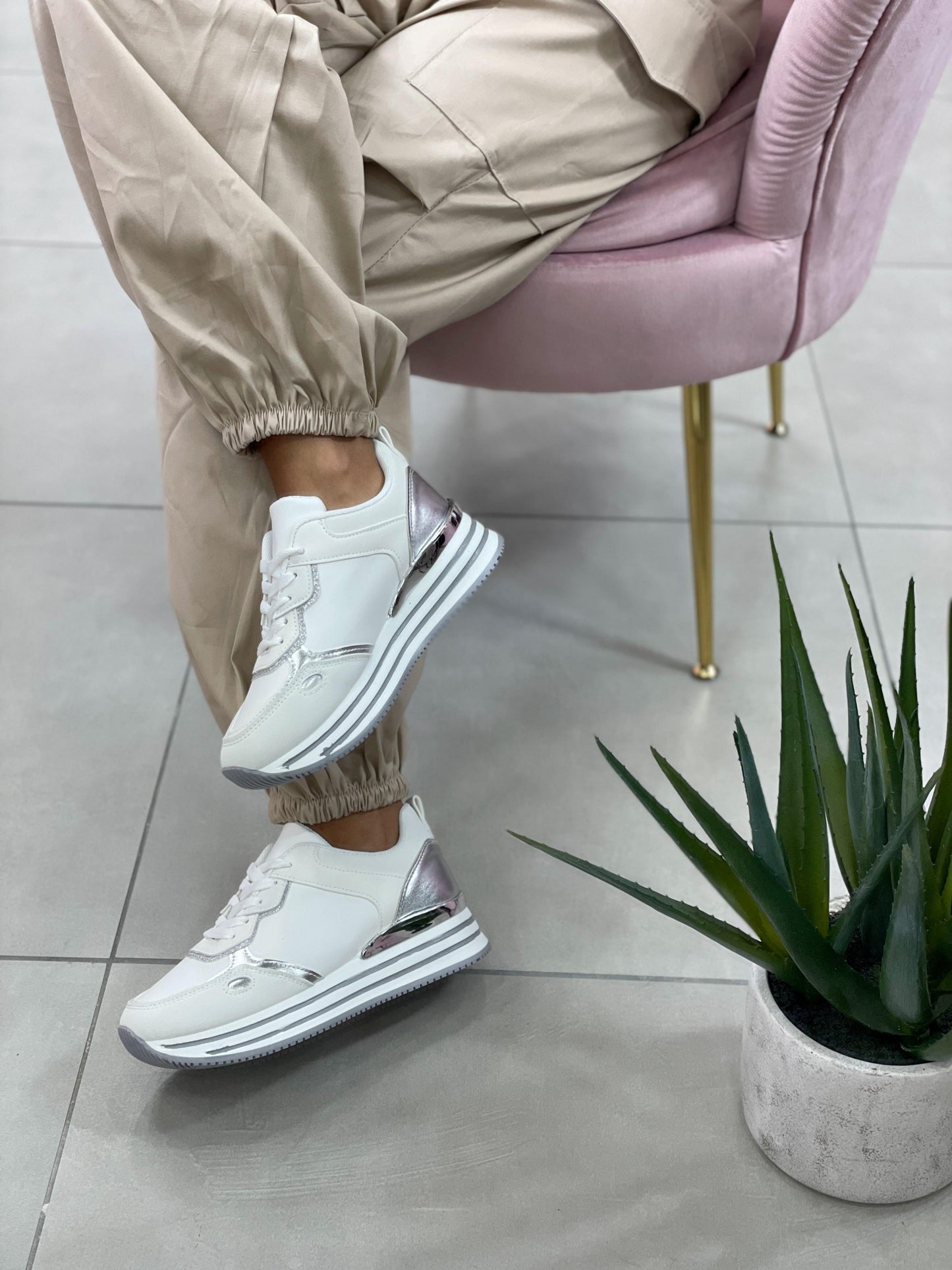 SNEAKERS ECOPELLE E CAMOSCIO