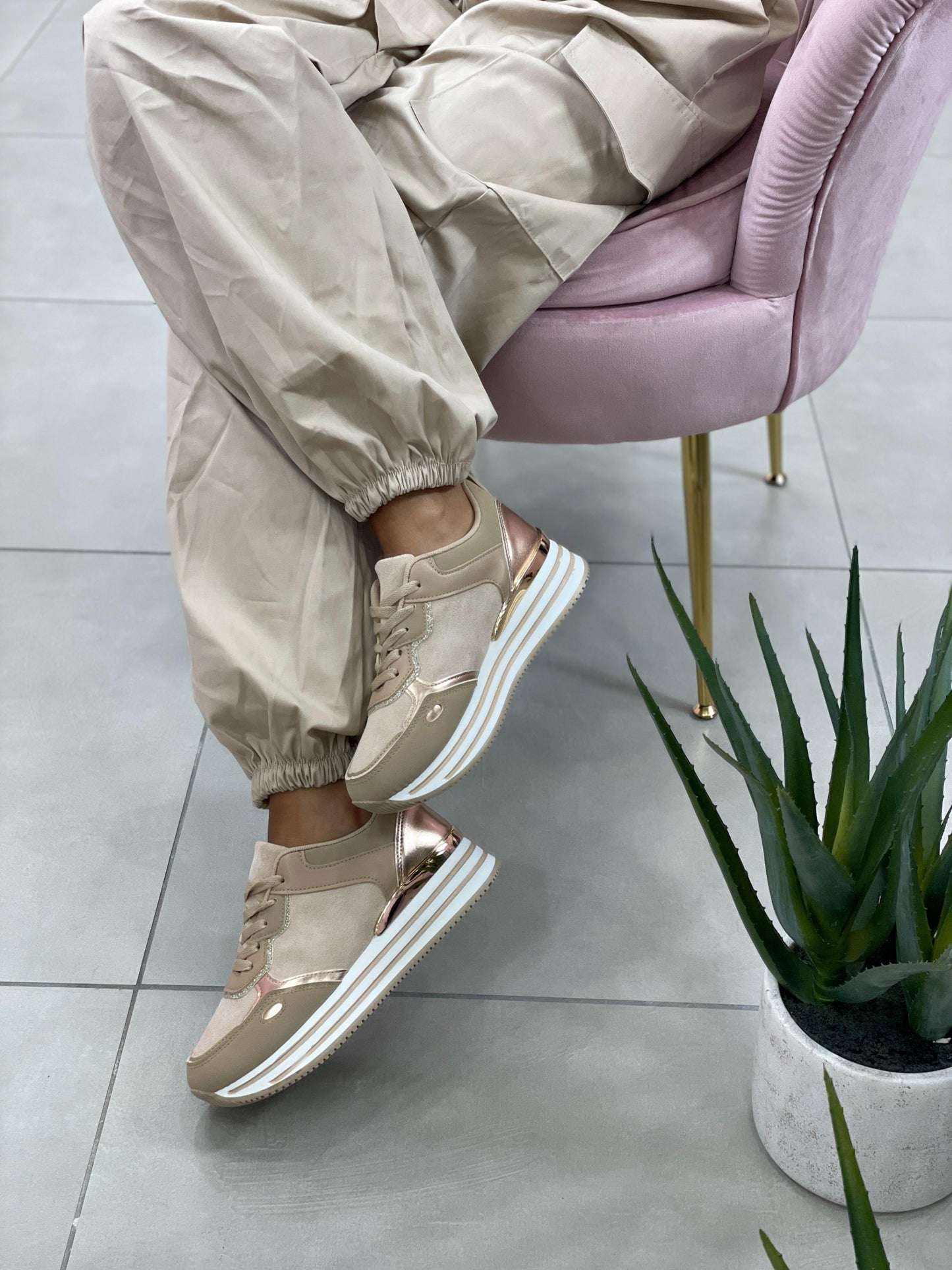 SNEAKERS ECOPELLE E CAMOSCIO