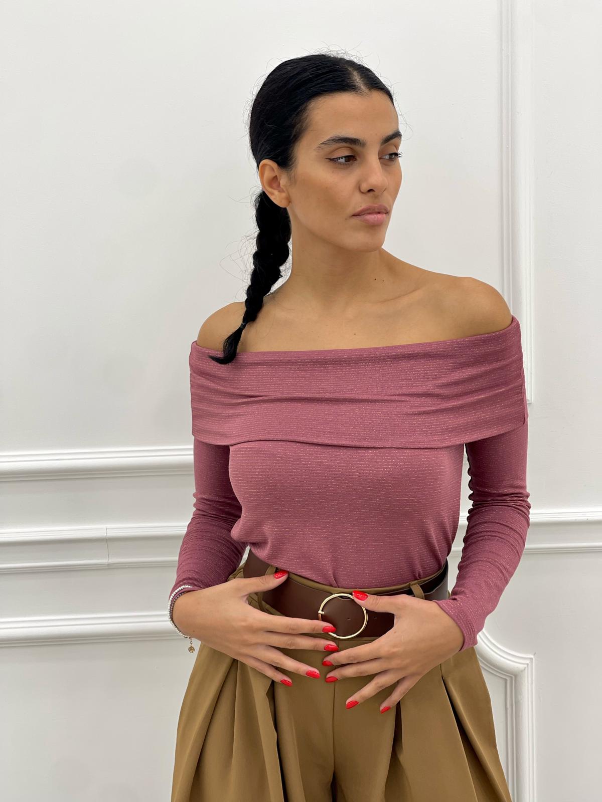 MAGLIA SCOLLO BARCA CON INSERTI IN LUREX