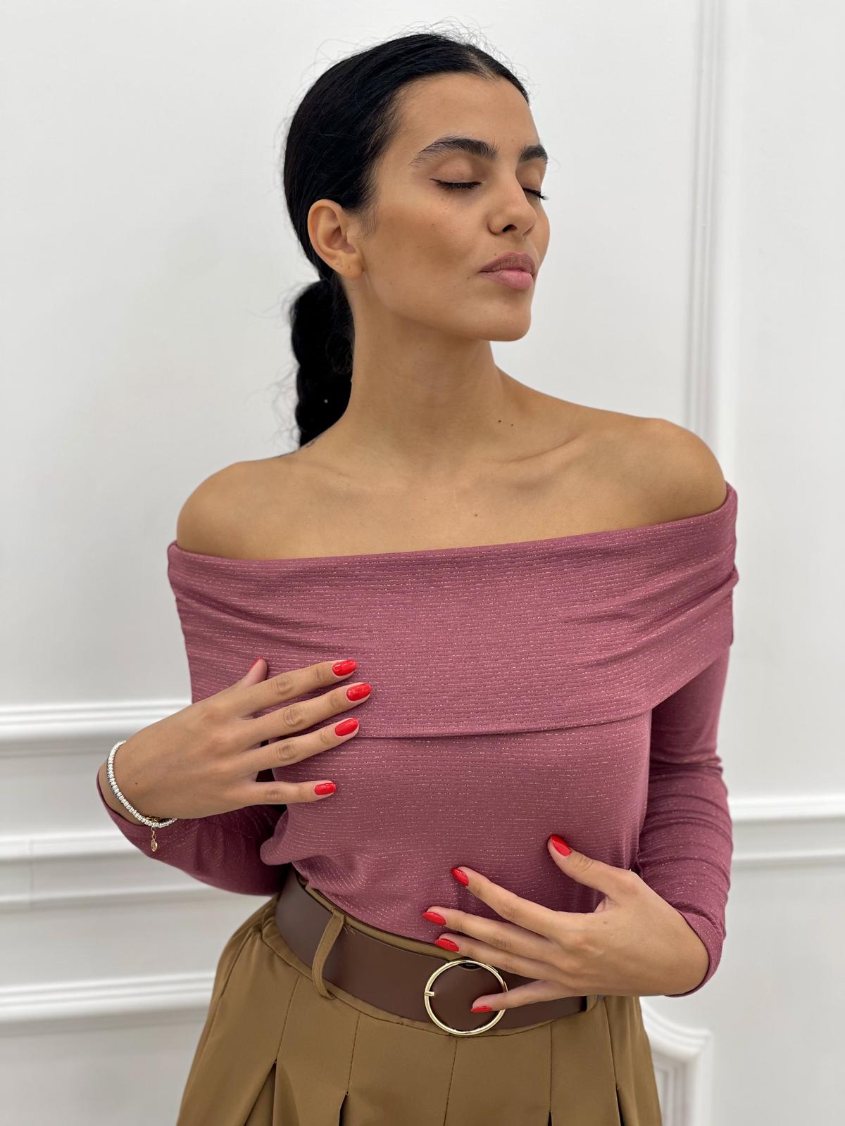 MAGLIA SCOLLO BARCA CON INSERTI IN LUREX