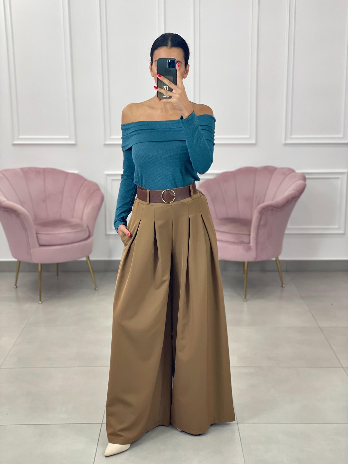 MAGLIA SCOLLO BARCA CON INSERTI IN LUREX