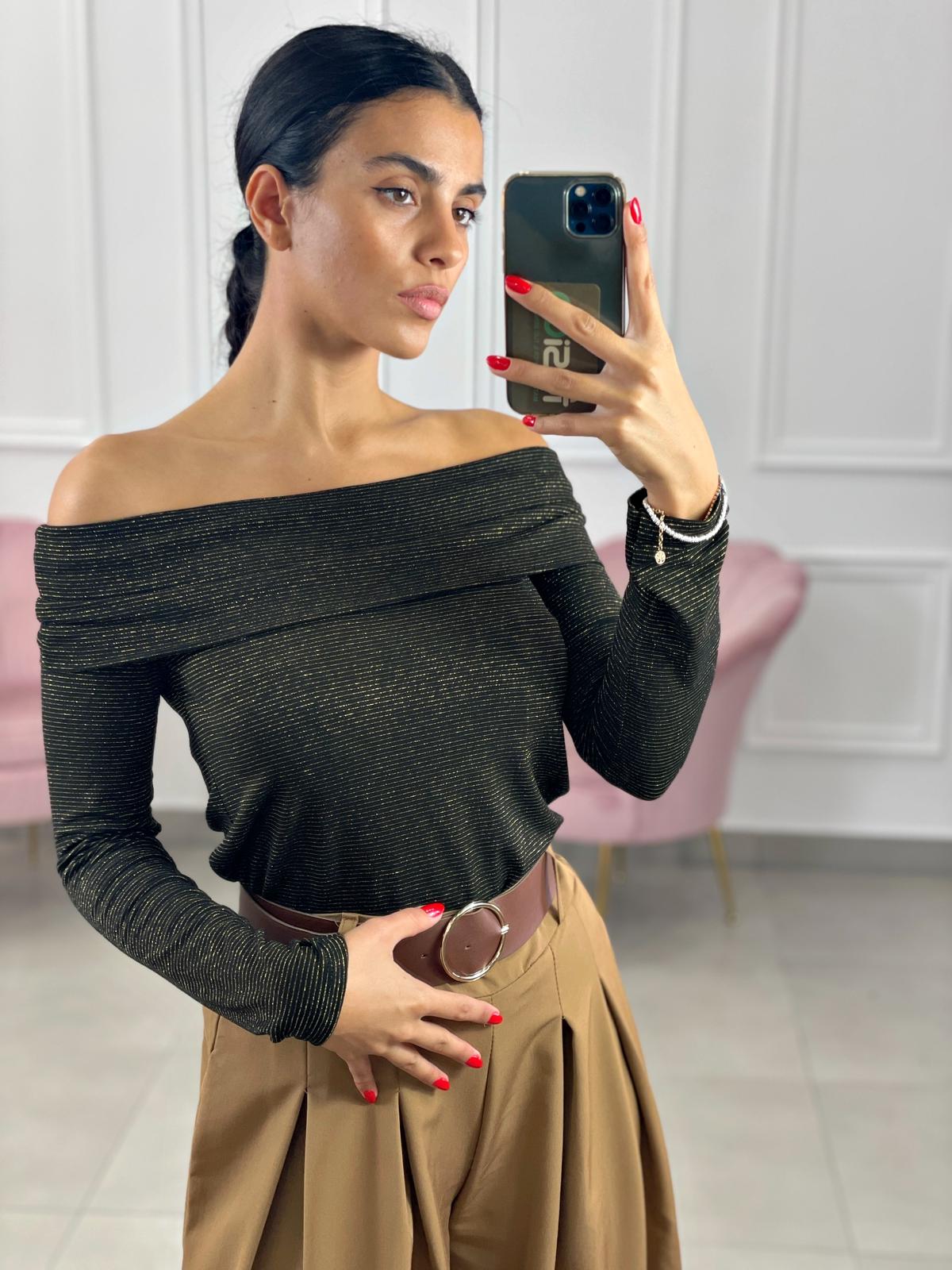 MAGLIA SCOLLO BARCA CON INSERTI IN LUREX