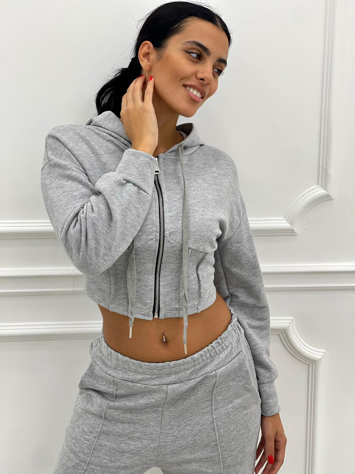 FELPA CROP CON ZIP E CAPPUCCIO