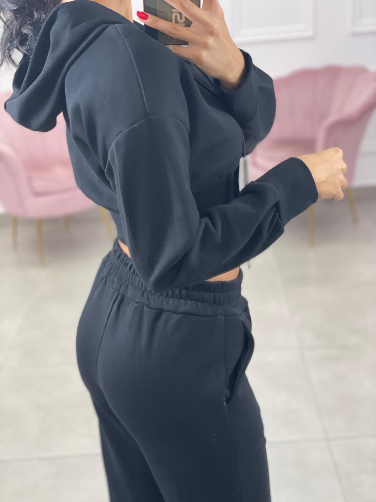 FELPA CROP CON ZIP E CAPPUCCIO