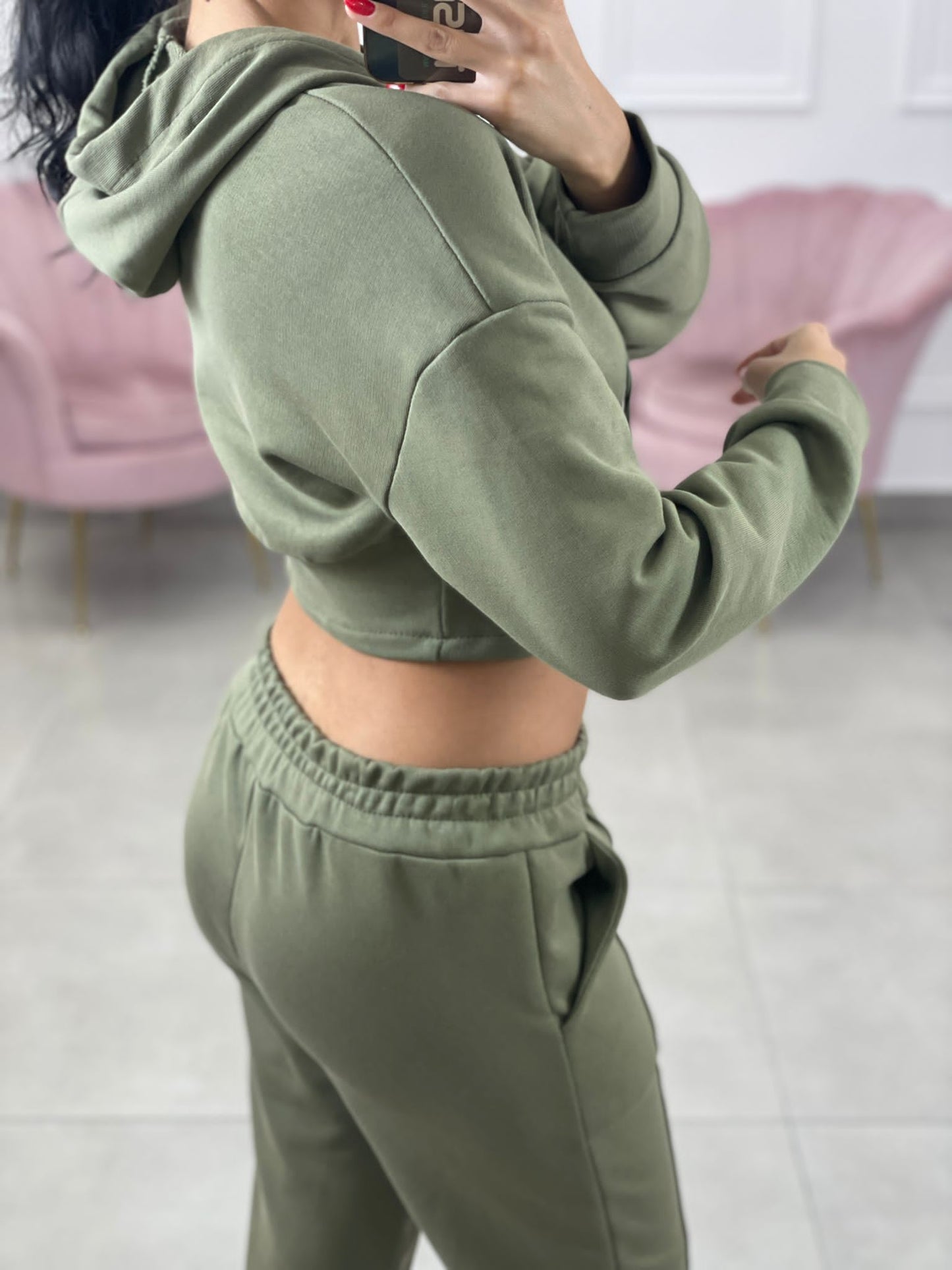FELPA CROP CON ZIP E CAPPUCCIO