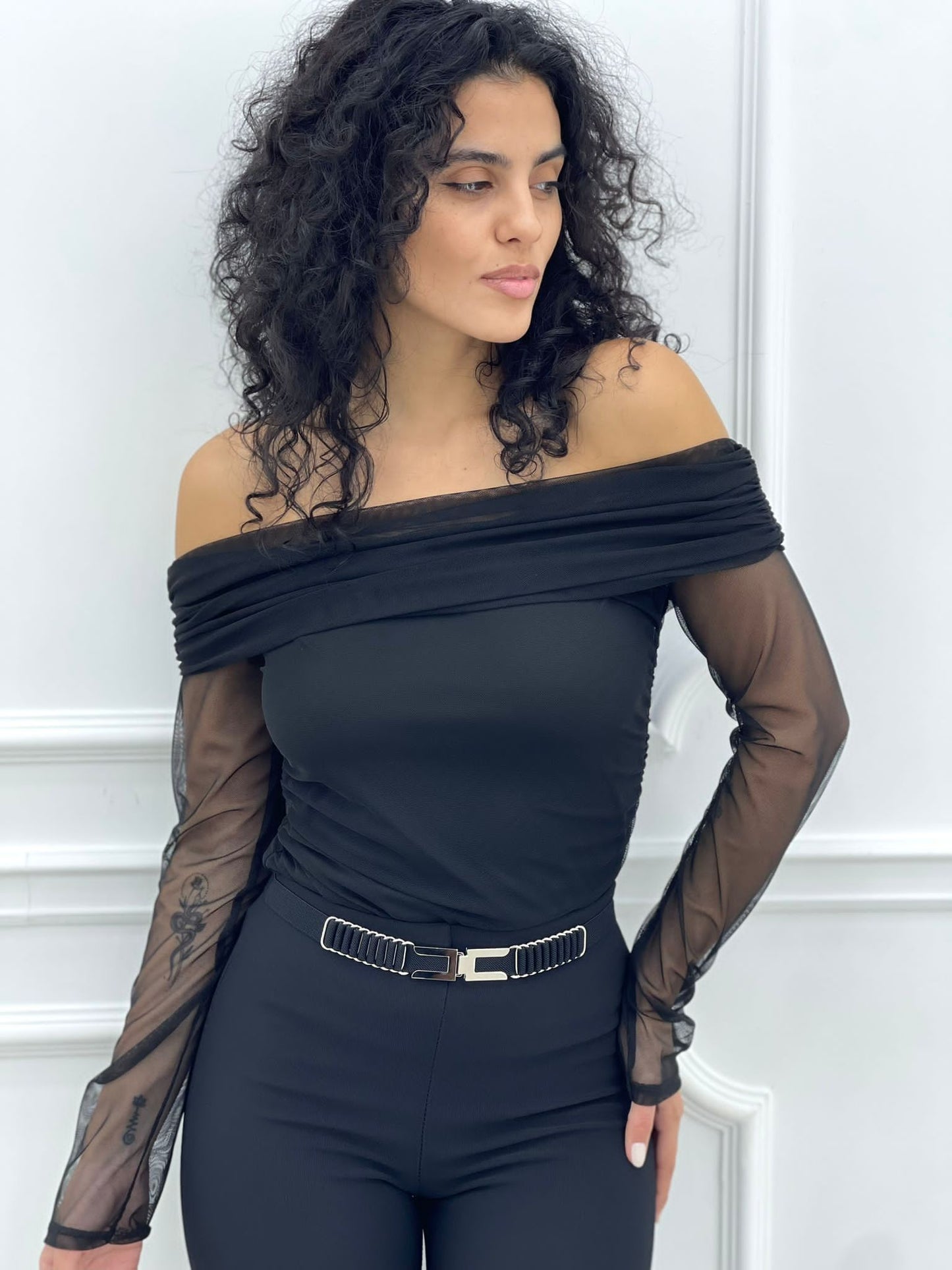 MAGLIA TULLE SCOLLO BARCA