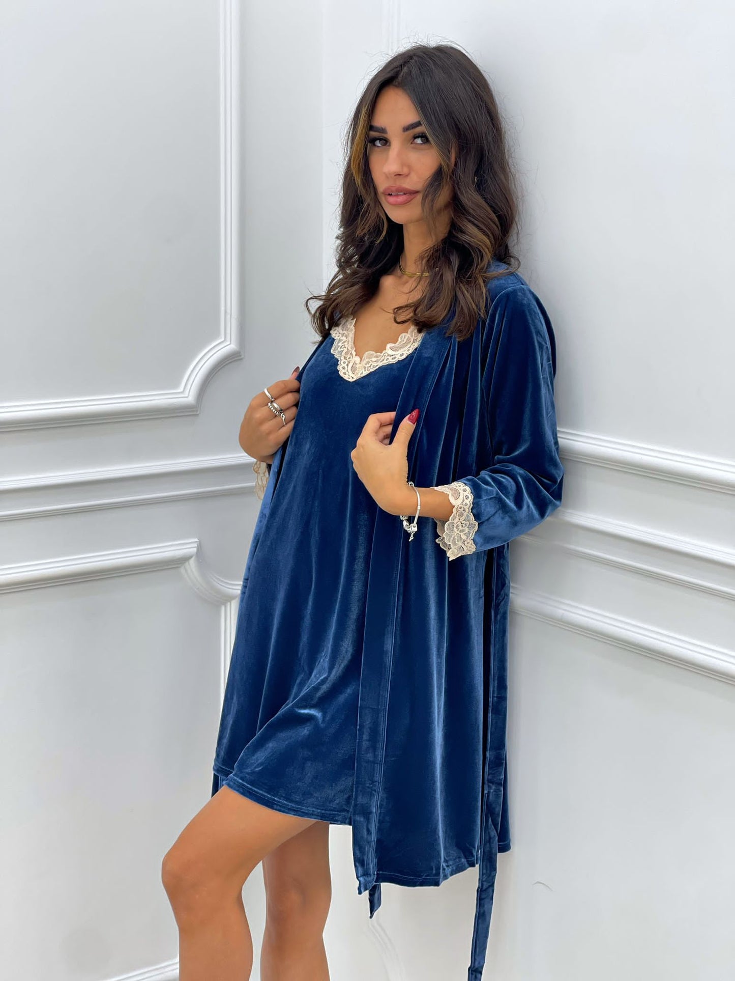 SET PIGIAMA 4 PEZZI IN CINIGLIA E PIZZO BLU
