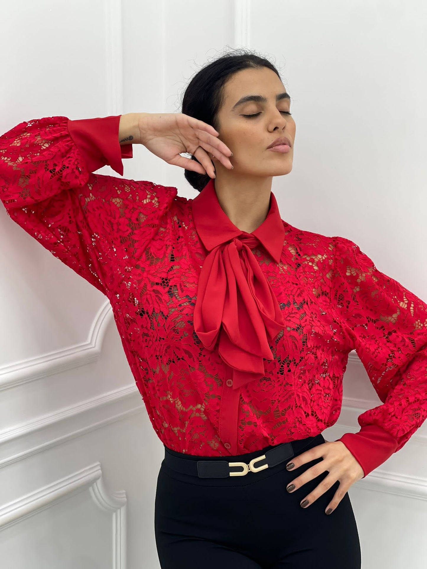 CAMICIA PIZZO MACRAME' CON FIOCCO