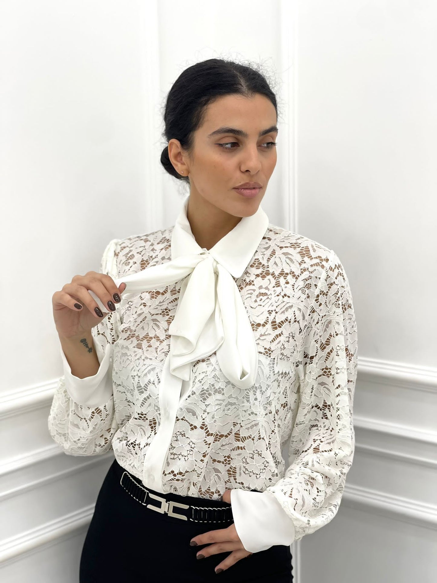 CAMICIA PIZZO MACRAME' CON FIOCCO