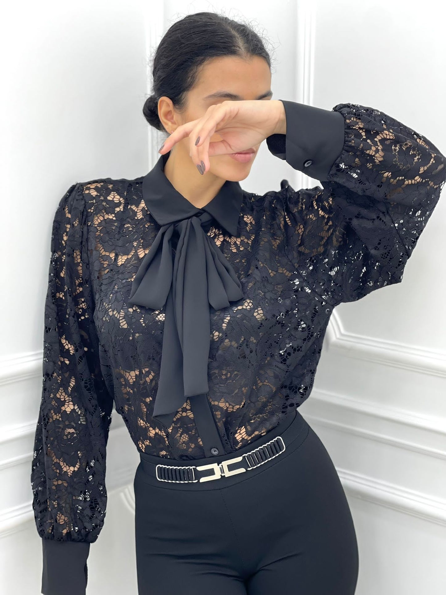 CAMICIA PIZZO MACRAME' CON FIOCCO