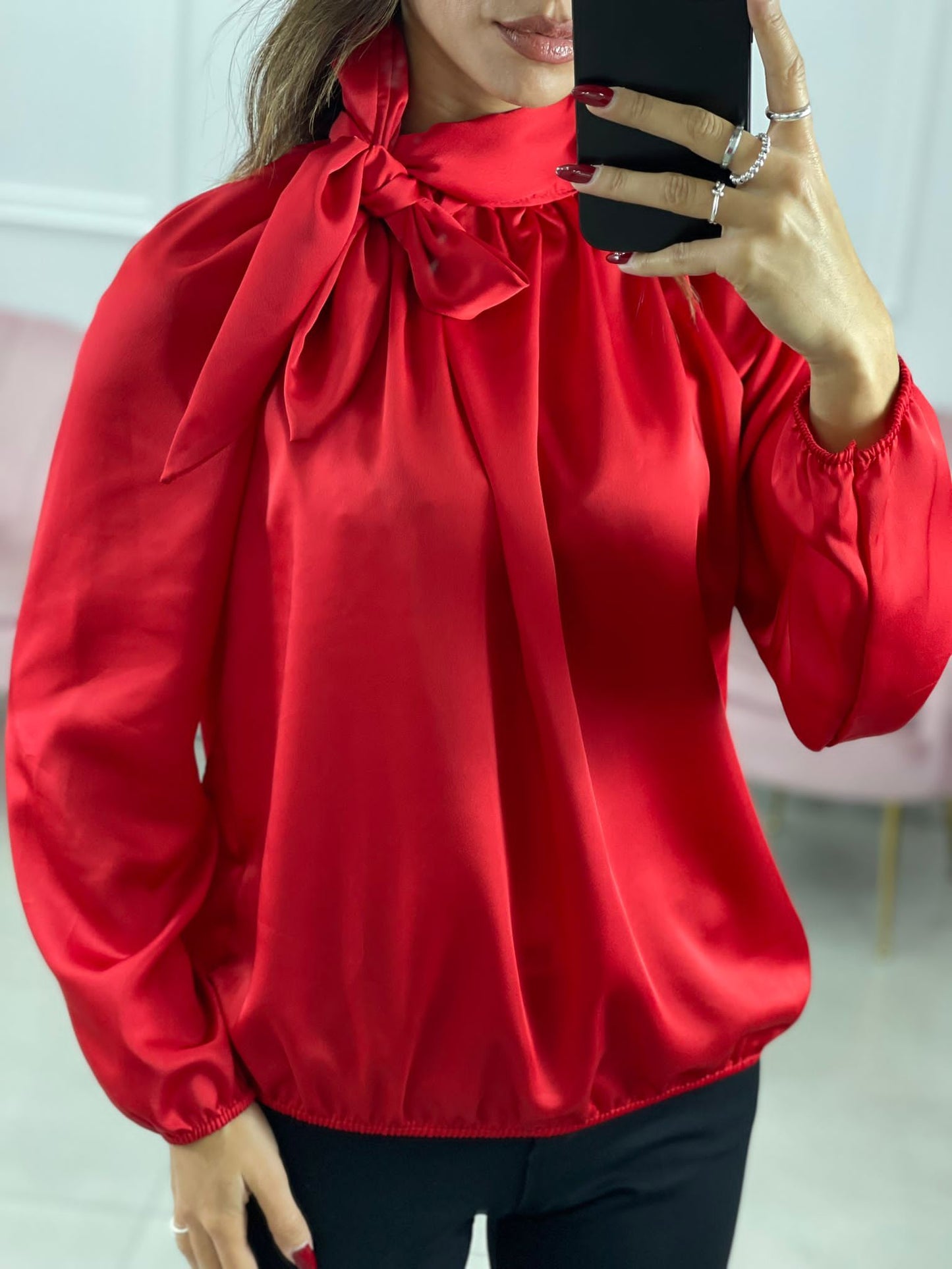 BLUSA IN RASO CON FIOCCO