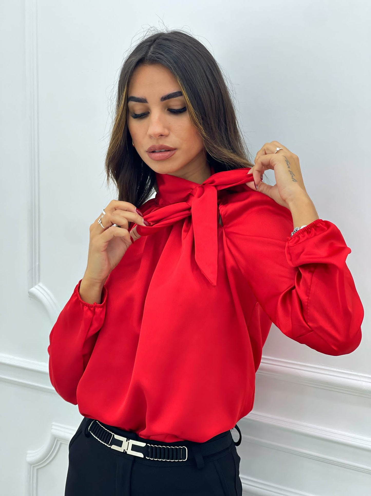 BLUSA IN RASO CON FIOCCO