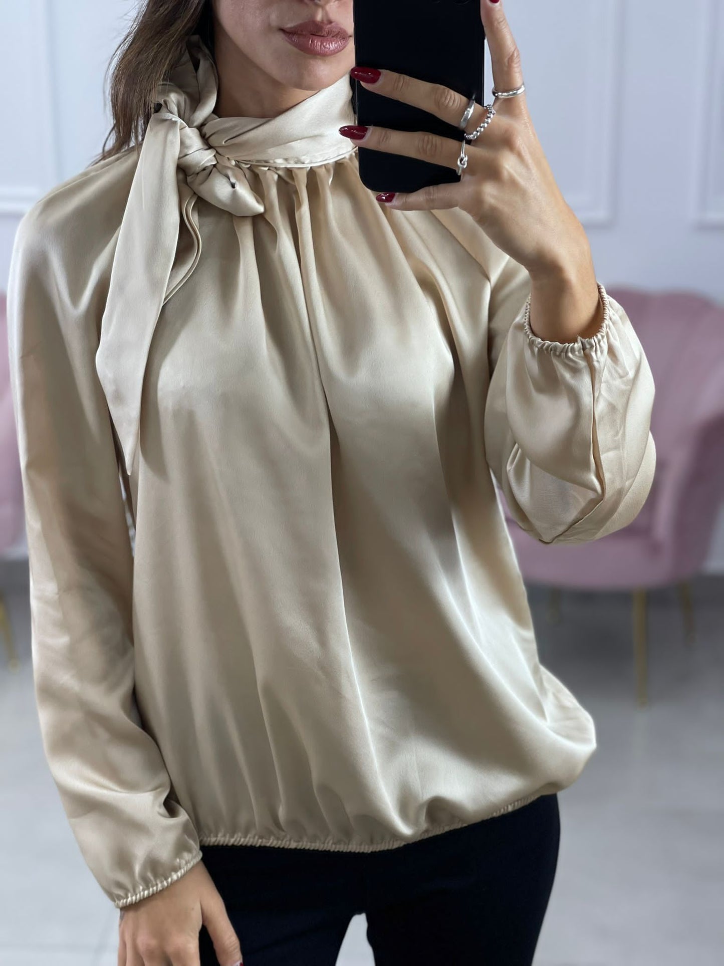 BLUSA IN RASO CON FIOCCO
