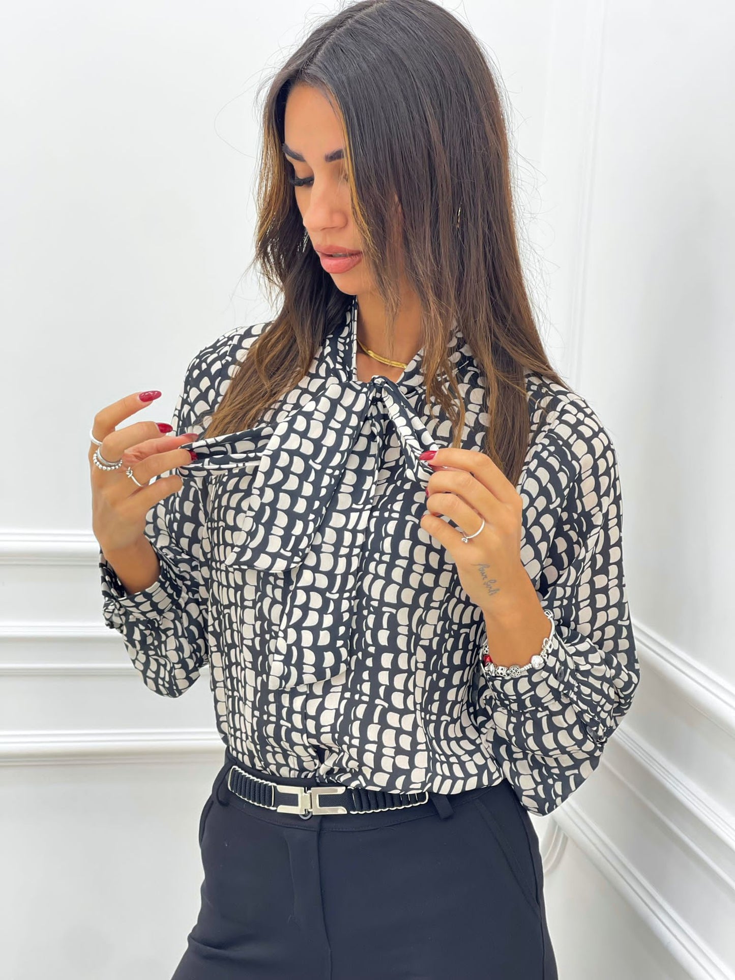 CAMICIA FANTASIA CON FIOCCO