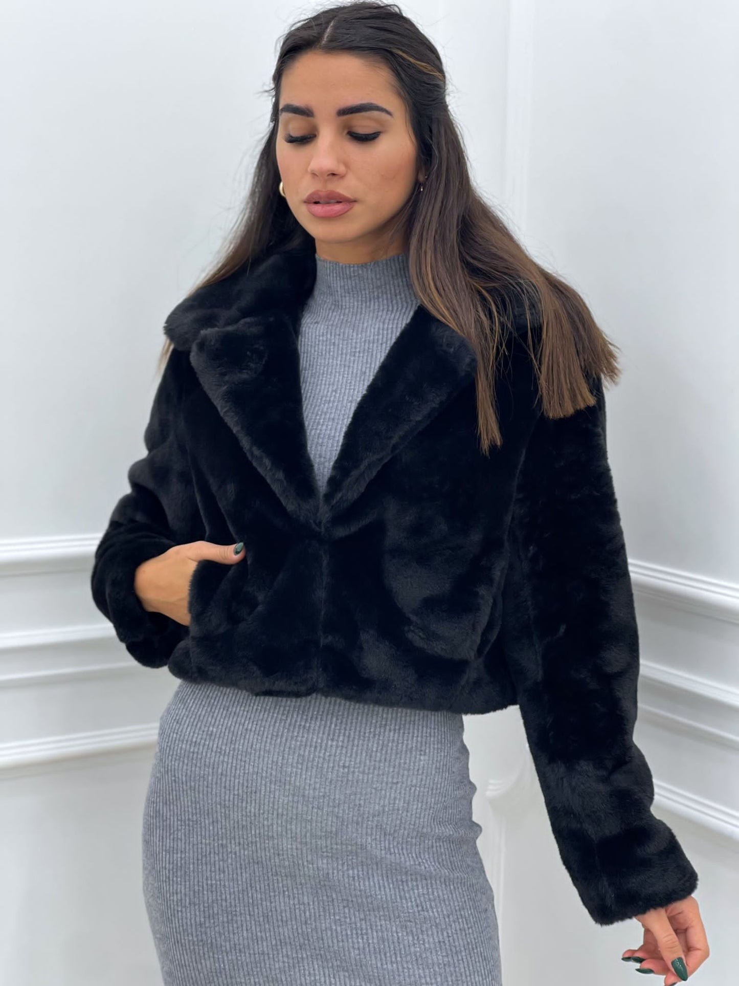 ECOPELLICCIA CROP CON TASCHE
