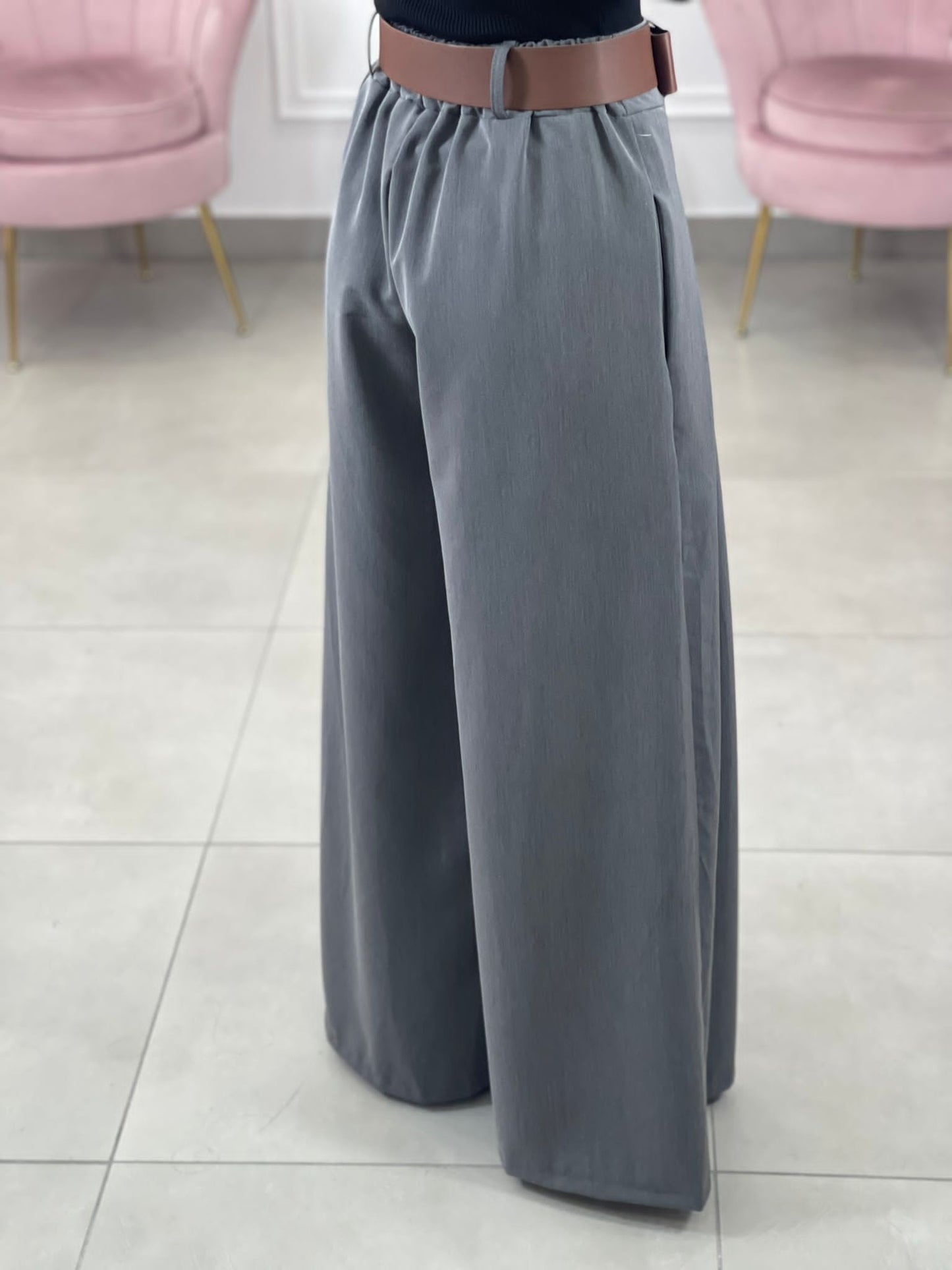 PANTALONE PALAZZO CON PENCES E CINTURA