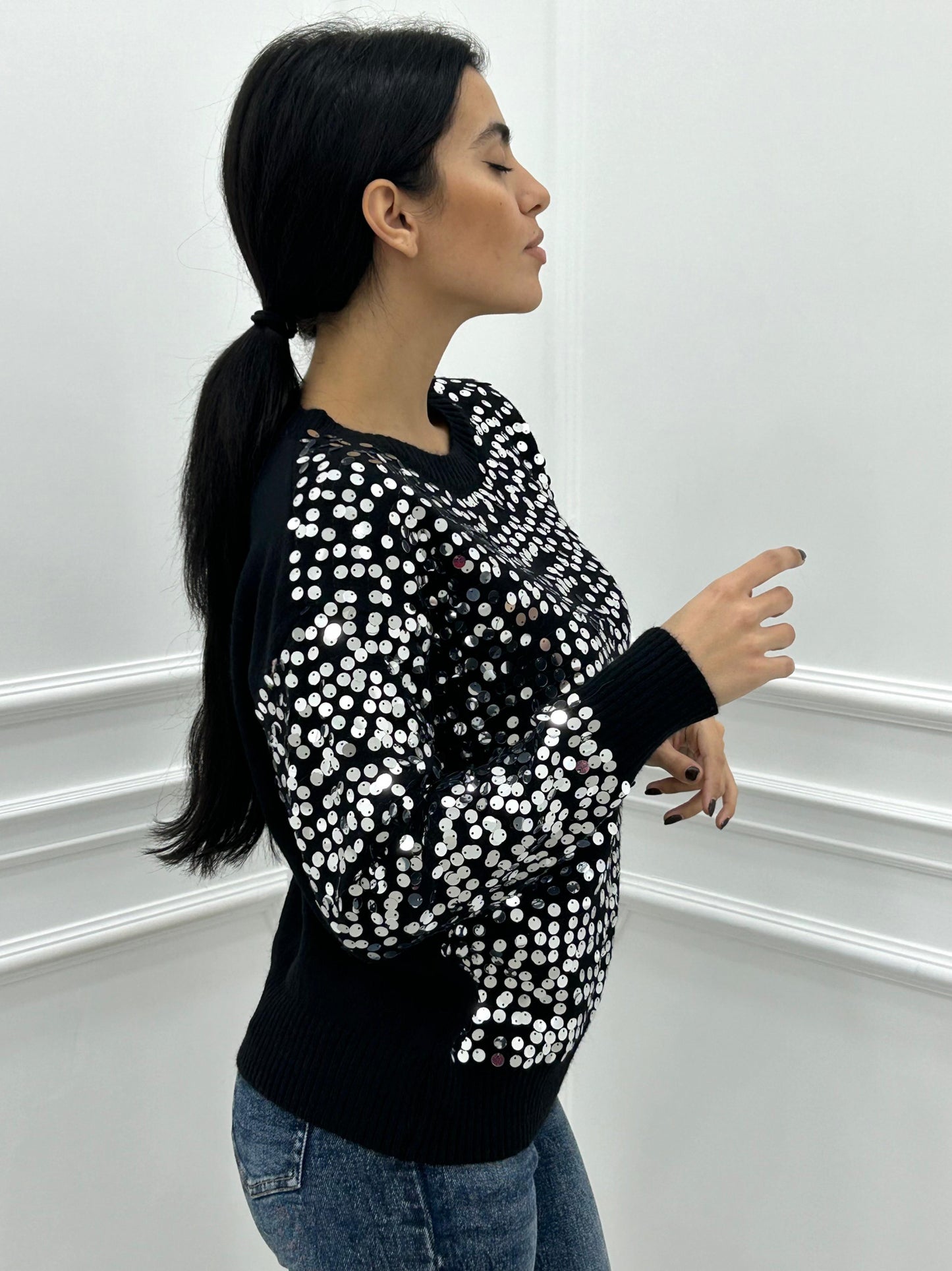 MAGLIONE CON PAJETTE