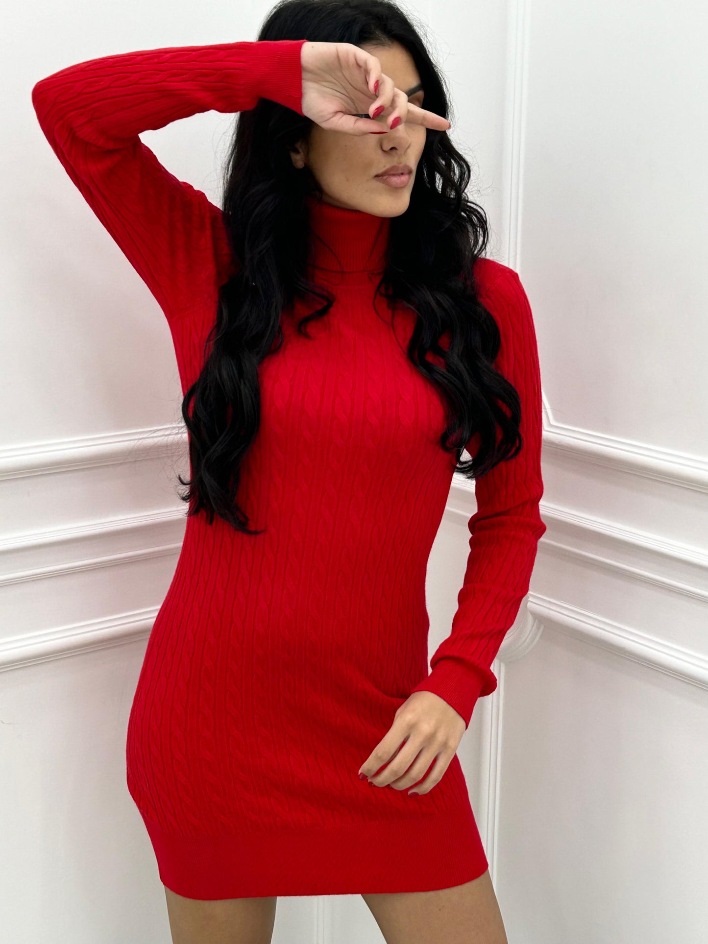 VESTITO COLLO ALTO TRAMA TRECCIA