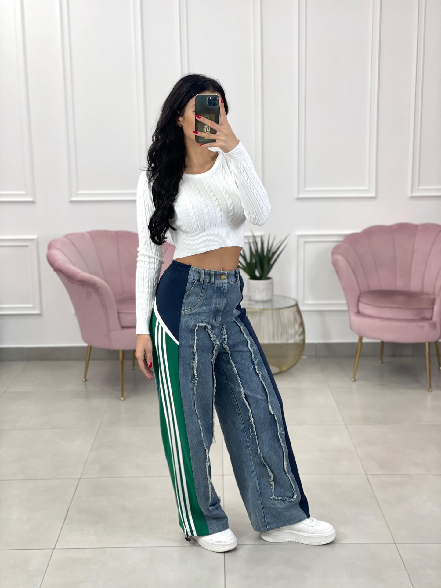 JEANS CON PROFILI IN TUTA