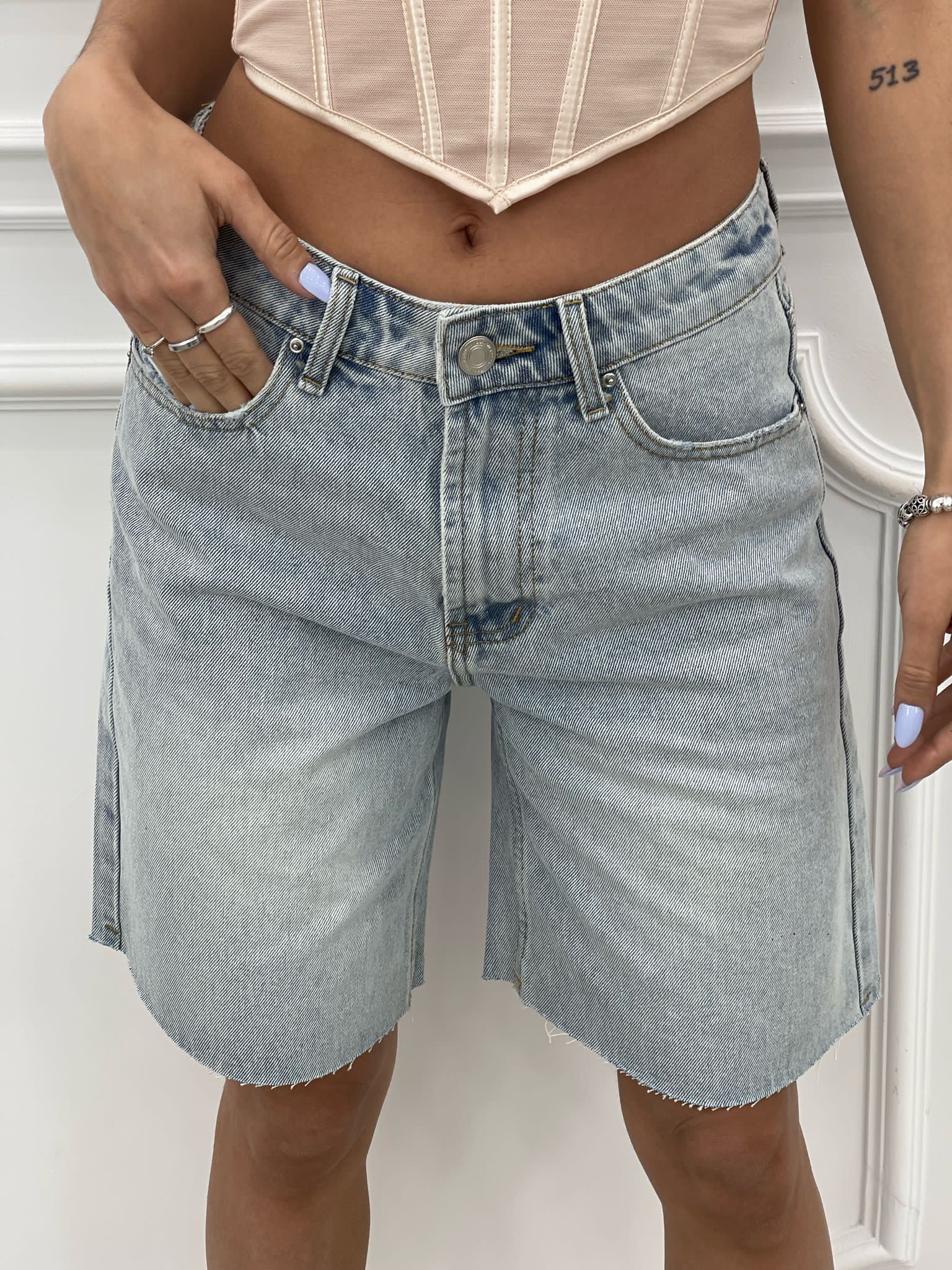 BERMUDA CON STRAPPI NEW SS25