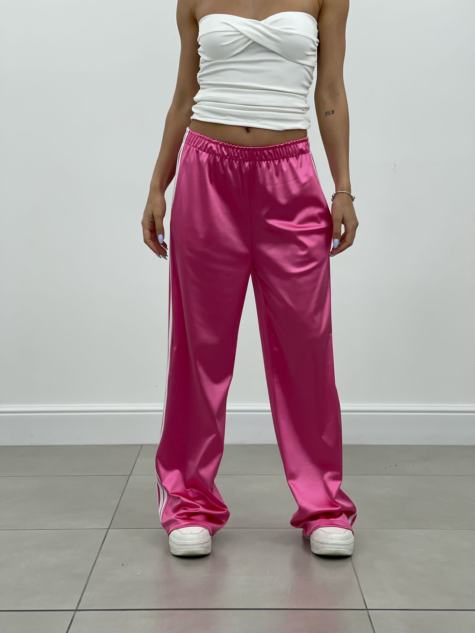 PANTALONE RASO CON BANDA LATERALE NEW SS25