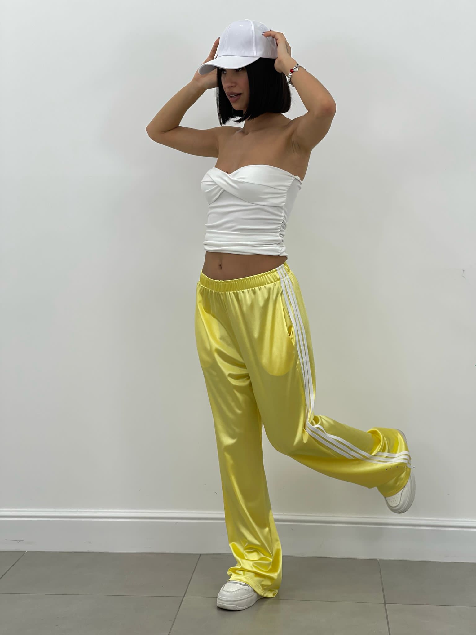 PANTALONE RASO CON BANDA LATERALE NEW SS25