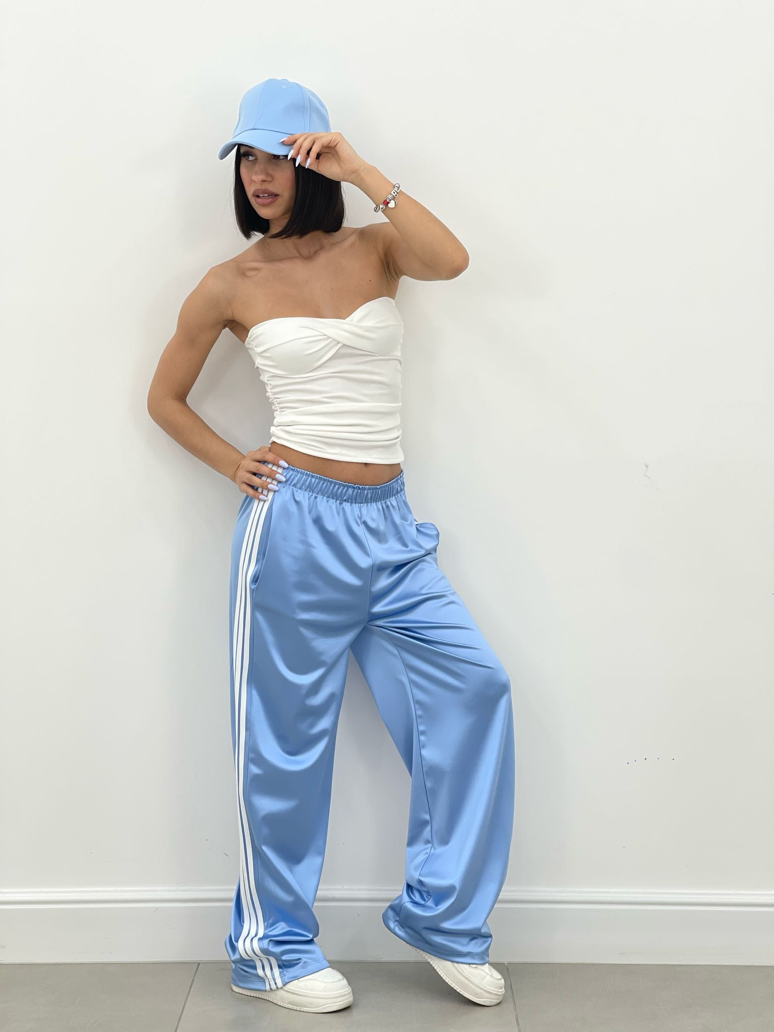 PANTALONE RASO CON BANDA LATERALE NEW SS25