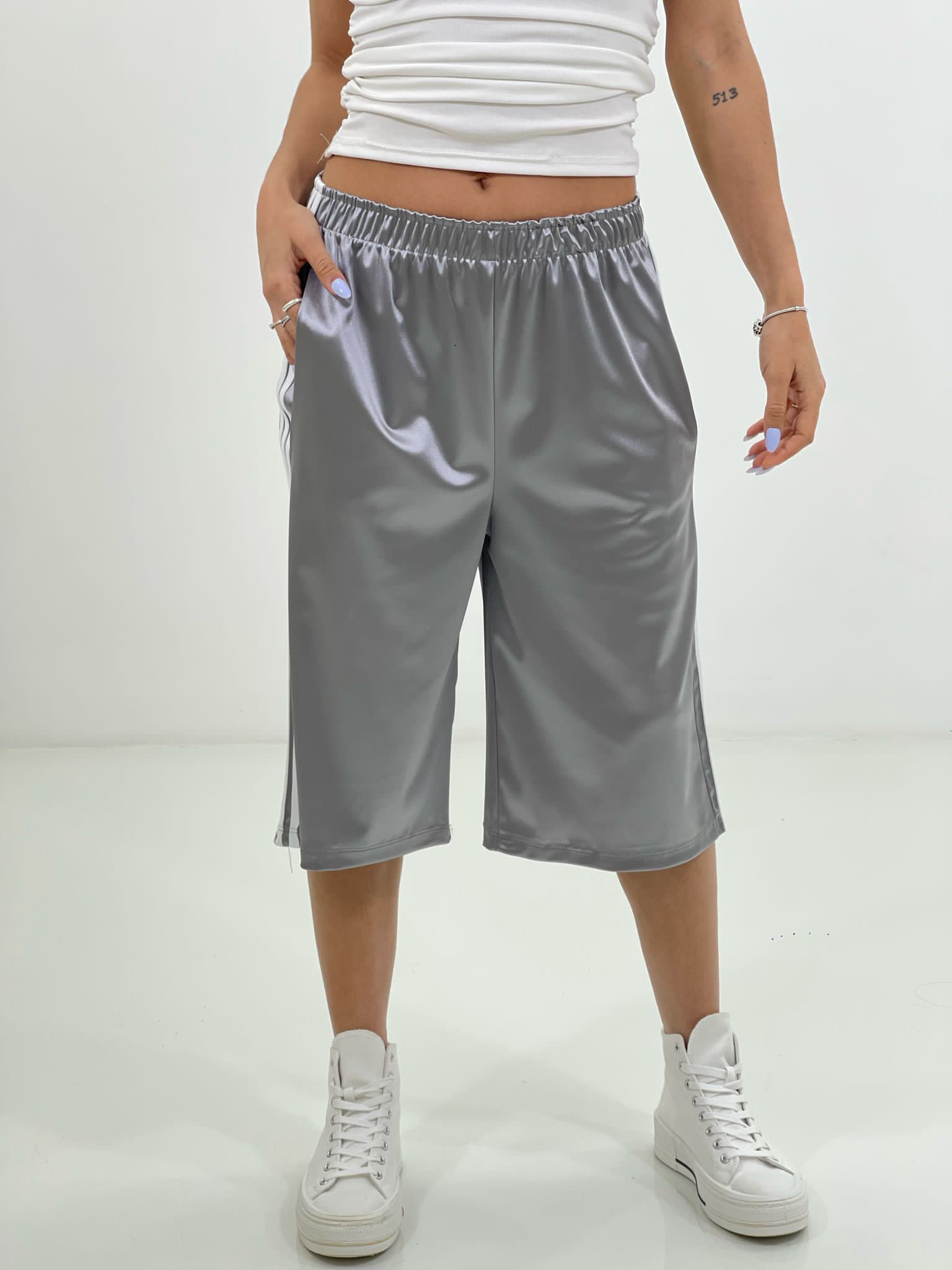 BERMUDA RASO CON PROFILO LATERALE NEW SS25