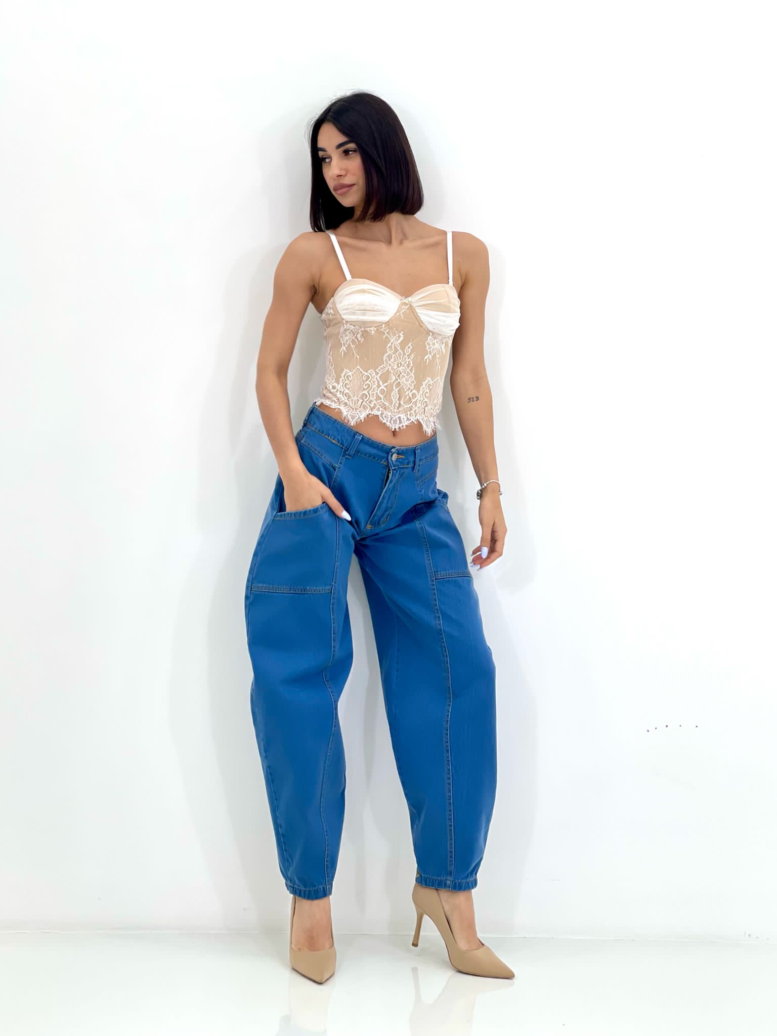 JEANS BALLOON CON CUCITURE NEW SS25
