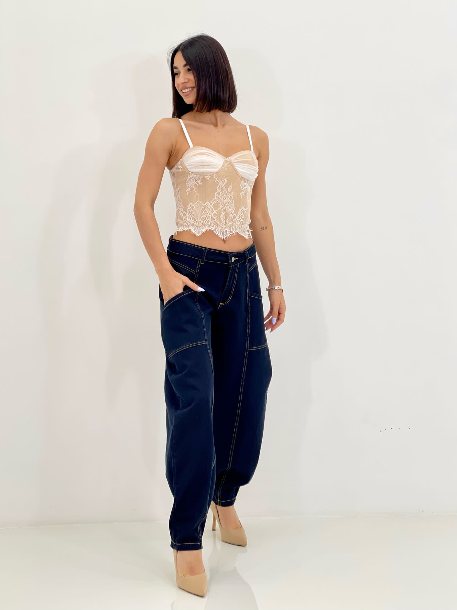 JEANS BALLOON CON CUCITURE NEW SS25