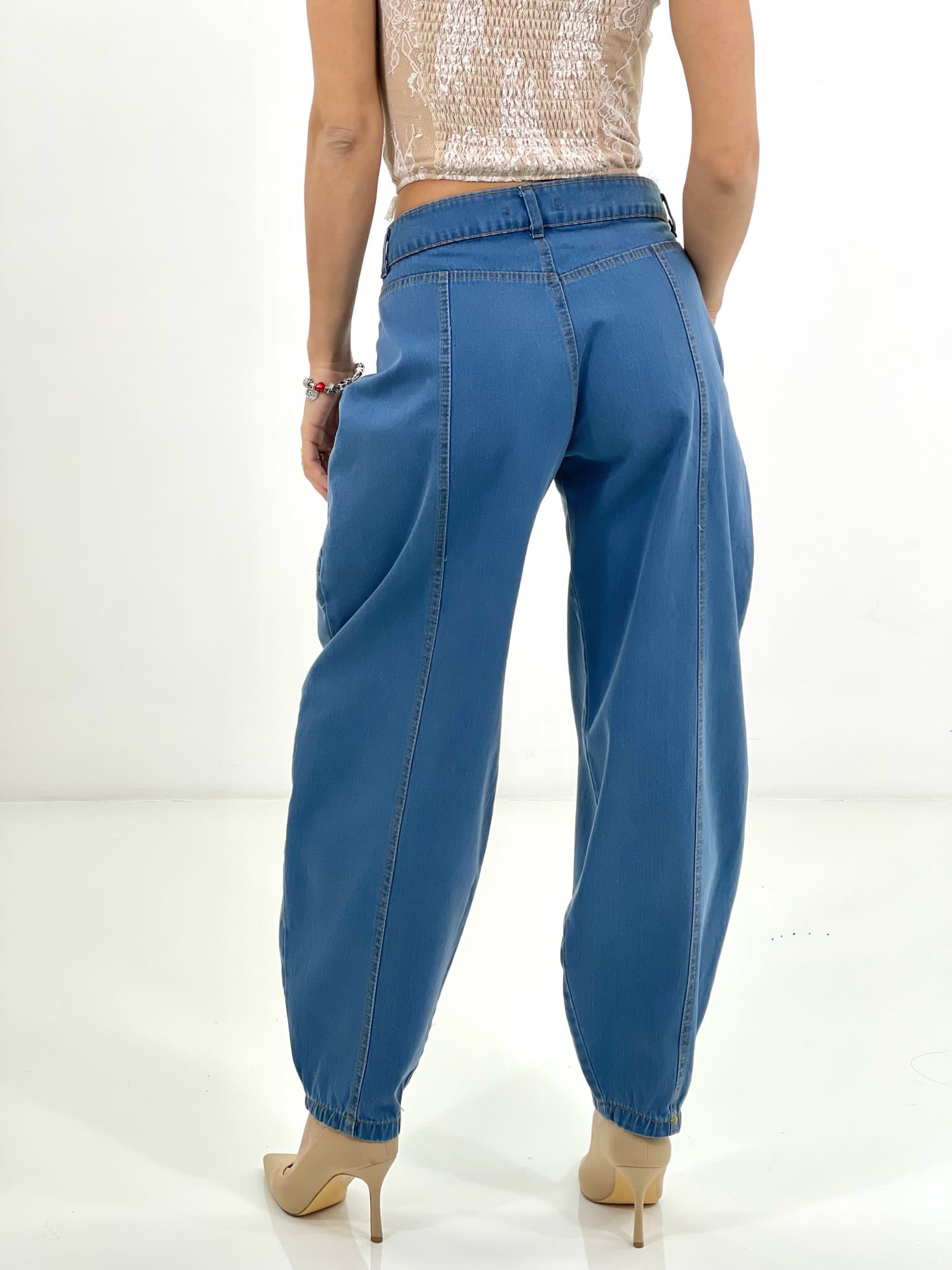 JEANS BALLOON CON CUCITURE NEW SS25