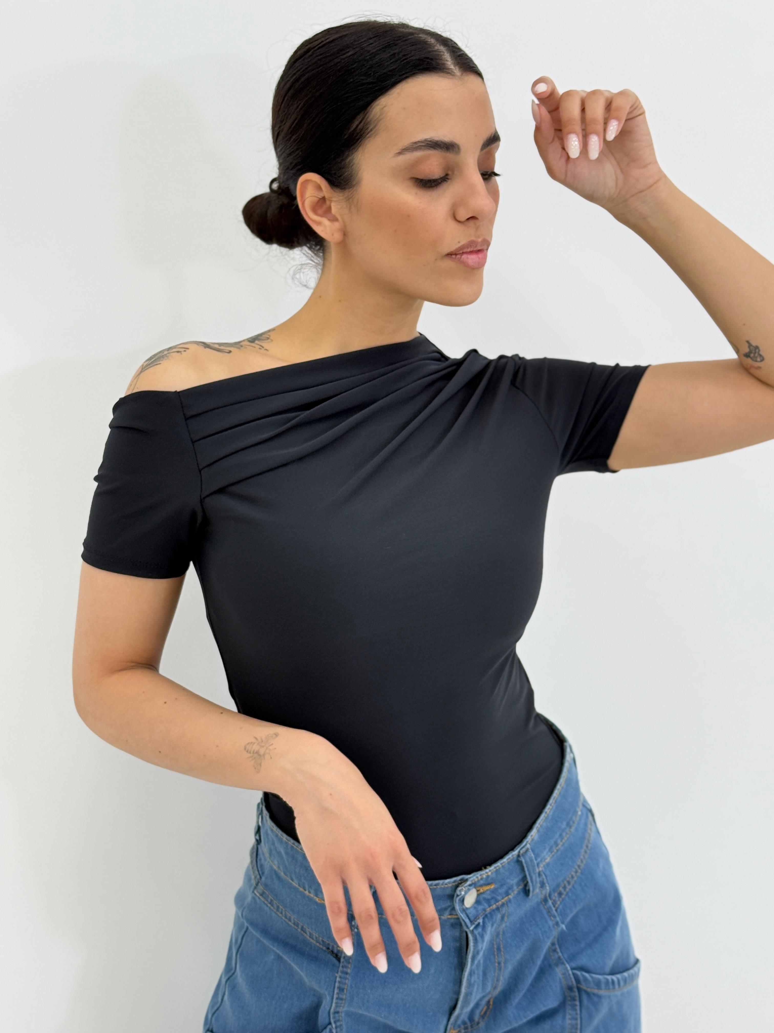 105194-MAGLIA-KIM-NEW-SS25-MAGLIA-KIM-NEW-SS25.jpg