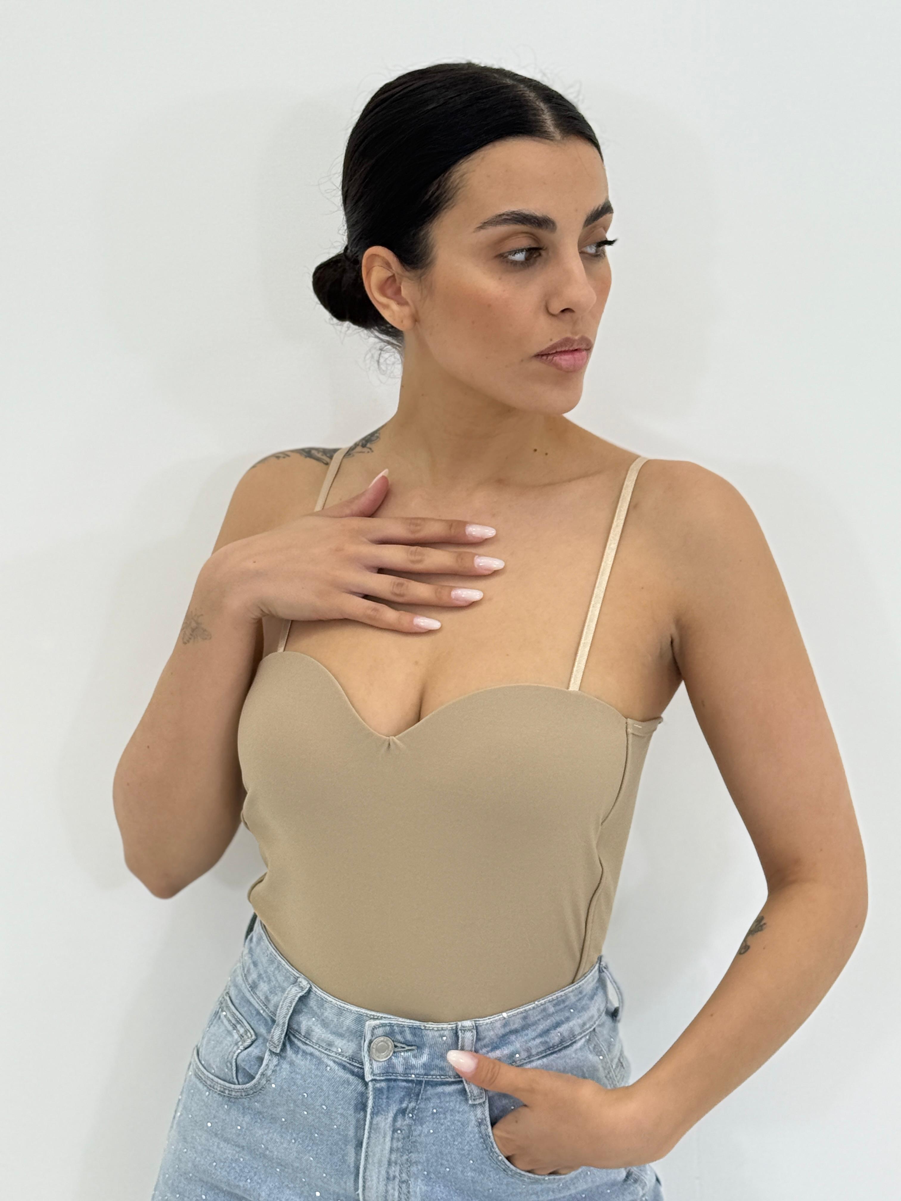 105250-TOP-CROP-NEW-SS25-TOP-CROP-NEW-SS25.jpg
