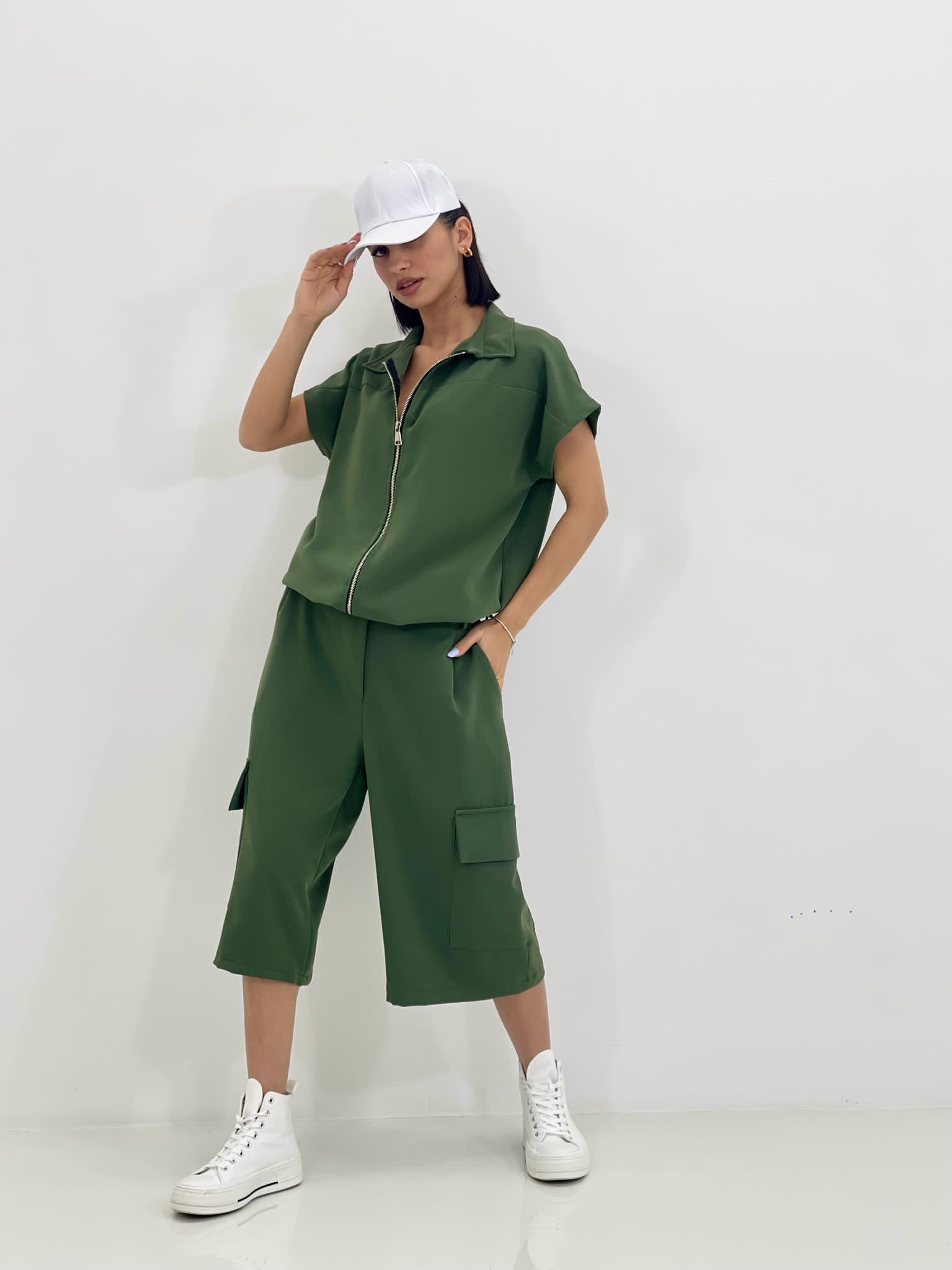 COORDINATO BERMUDA E SMANICATO NEW SS25