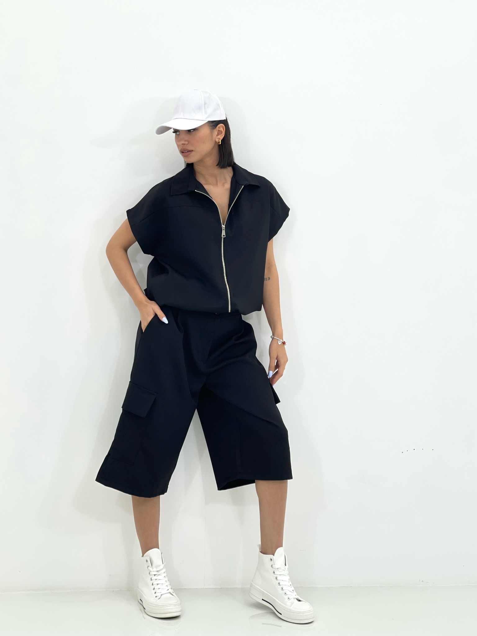 COORDINATO BERMUDA E SMANICATO NEW SS25