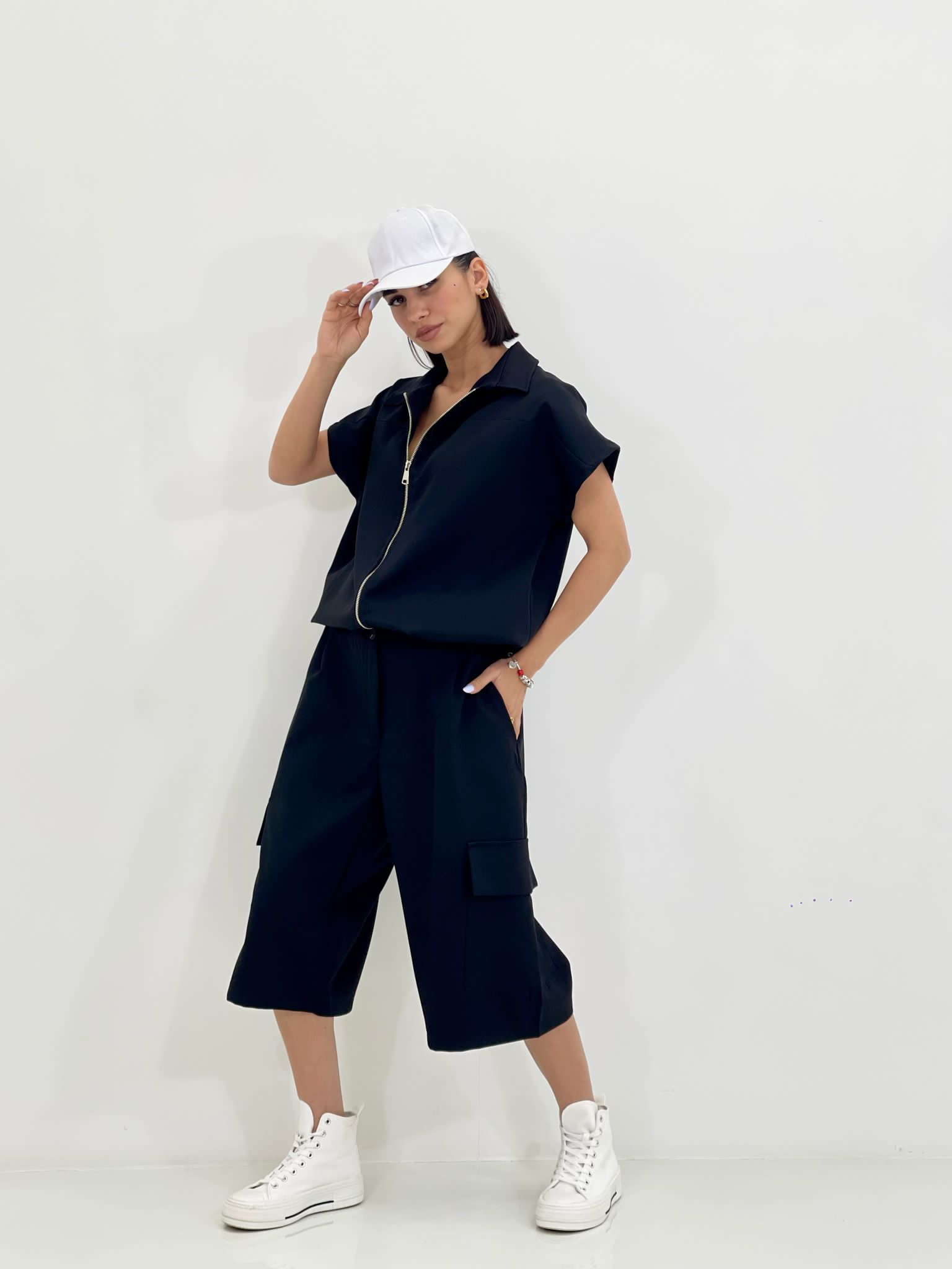 COORDINATO BERMUDA E SMANICATO NEW SS25