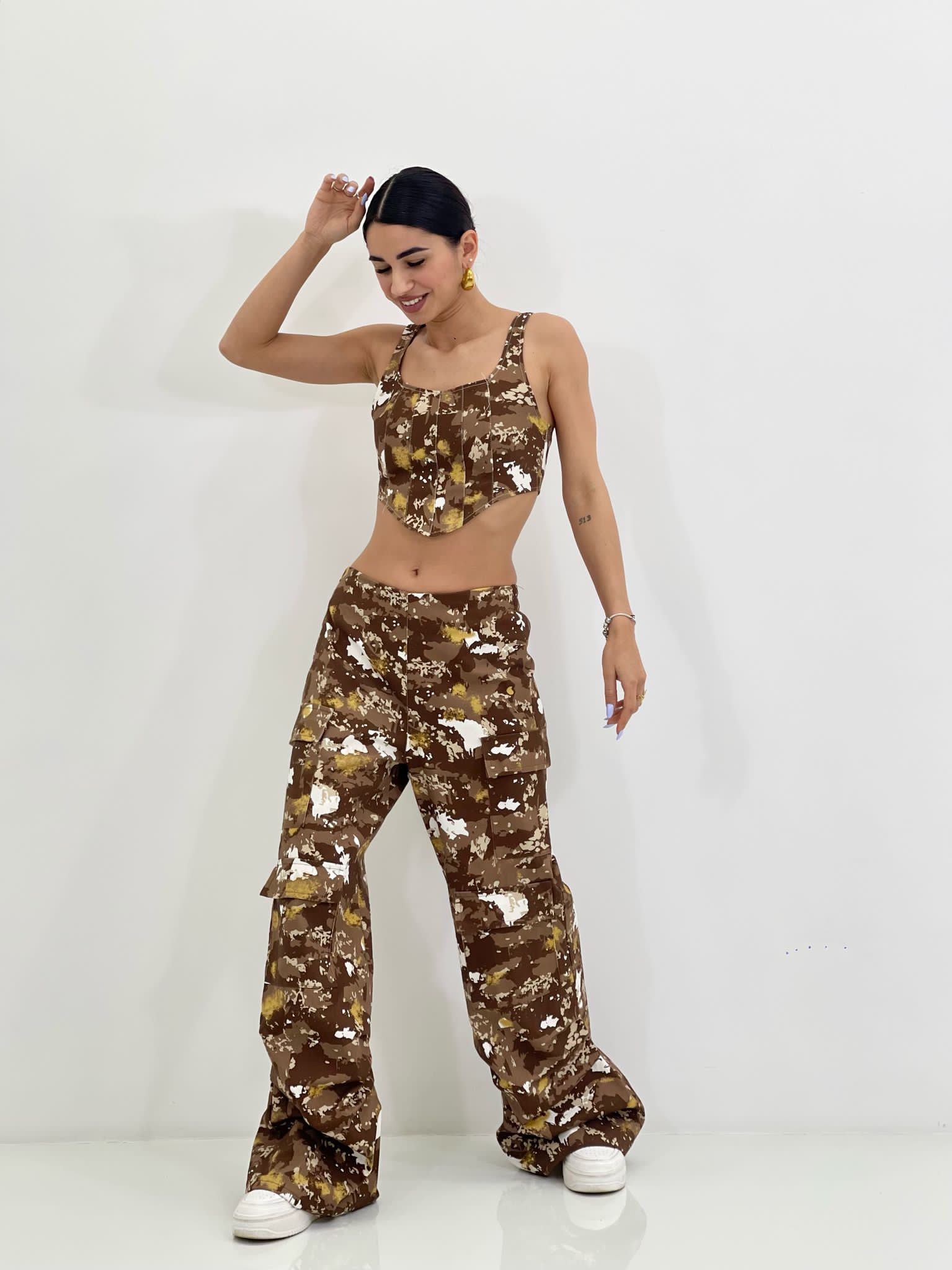 COORDINATO TOP E PANTALONE CARGO NEW SS25