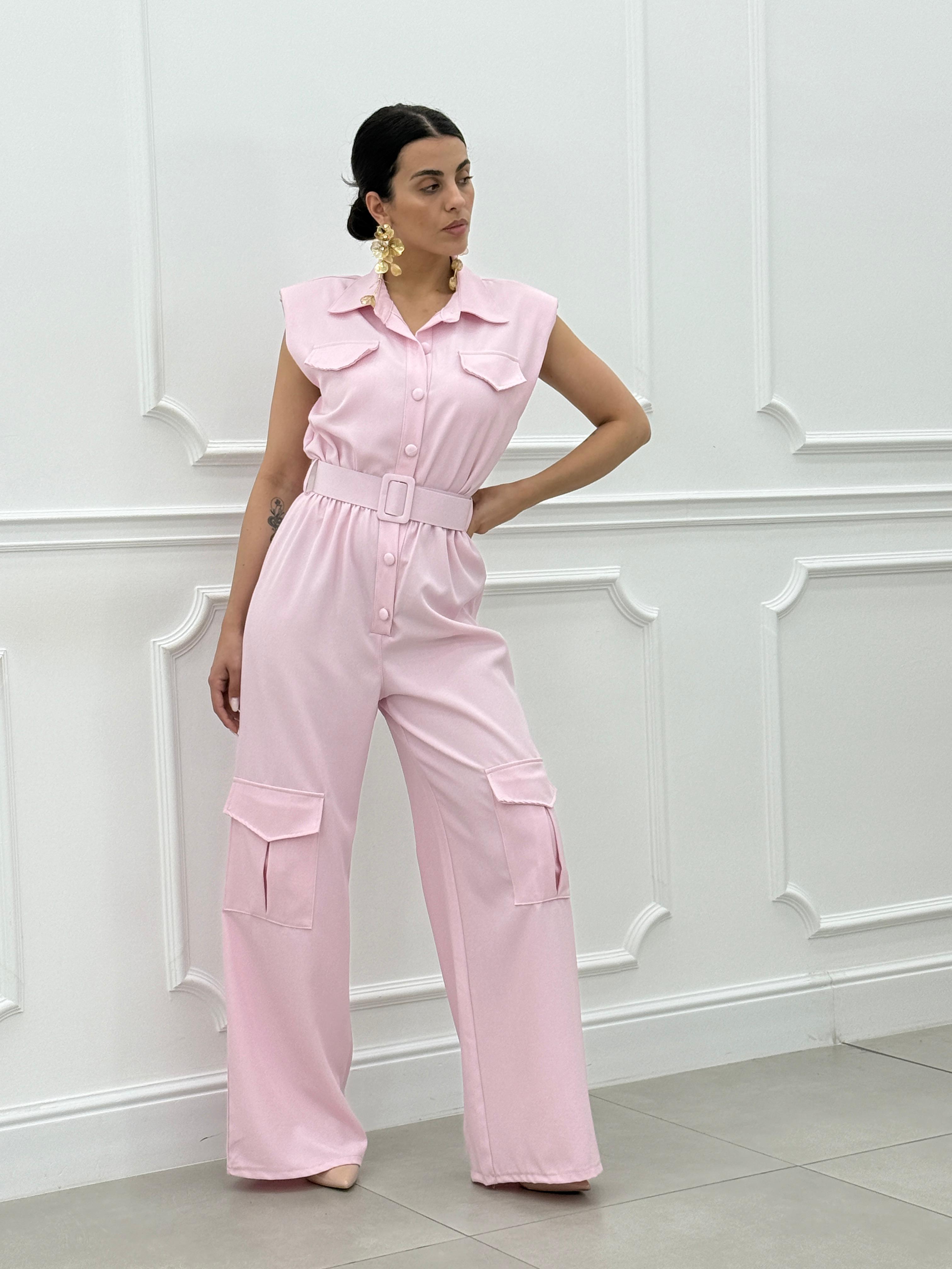 TUTA CON TASCONI E CINTURA NEW SS25