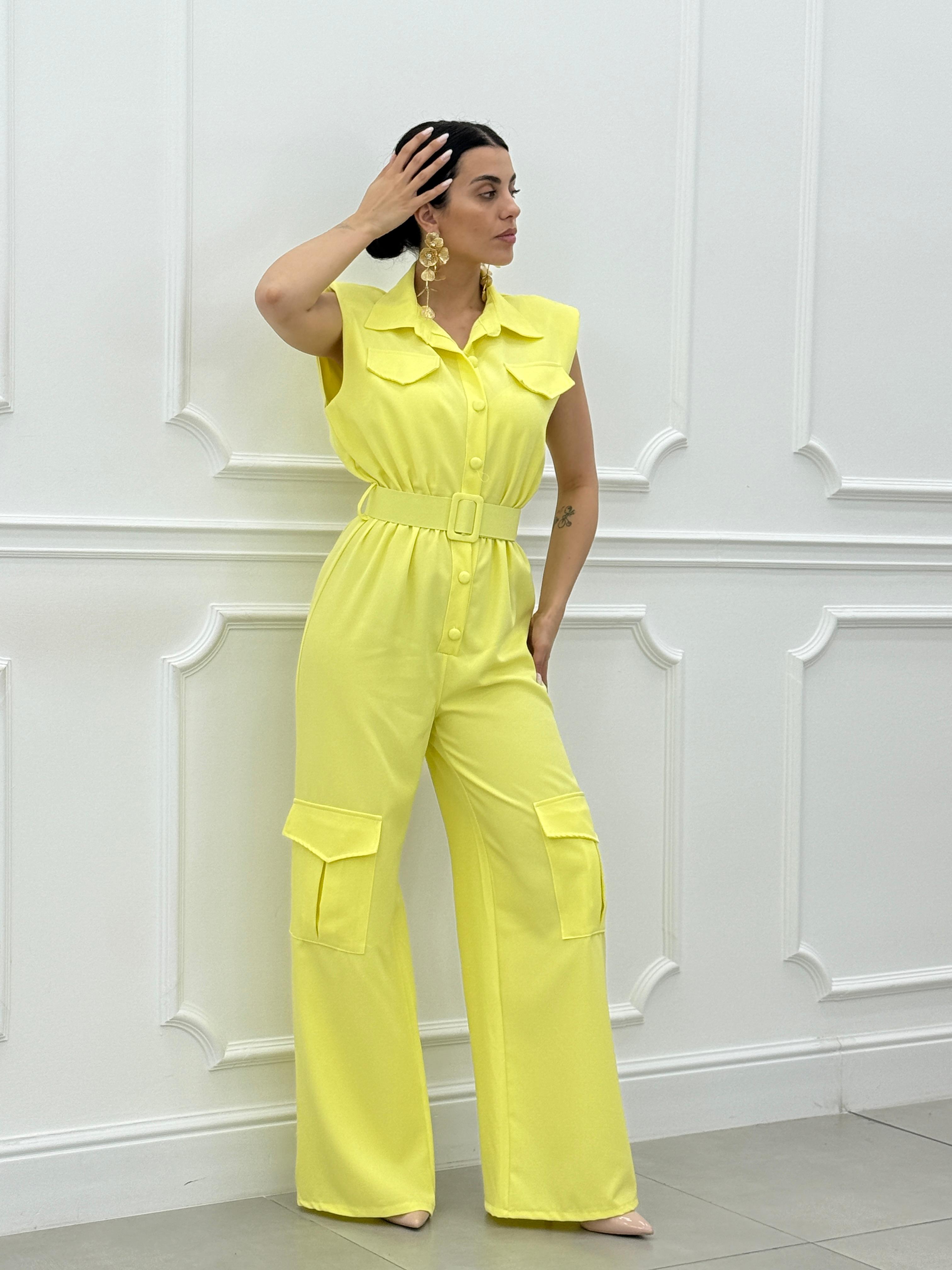 TUTA CON TASCONI E CINTURA NEW SS25