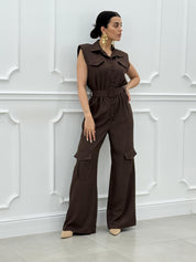 TUTA CON TASCONI E CINTURA NEW SS25