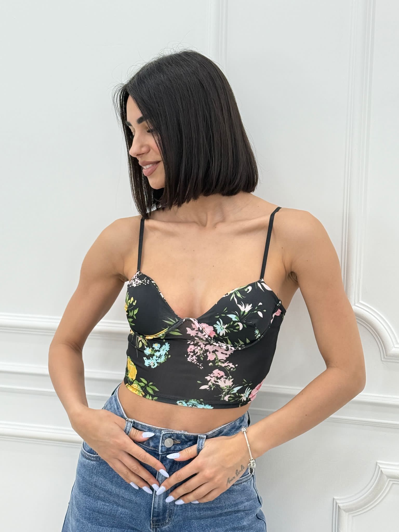 105820-TOP-FLOWER-CHIC-NEW-SS25-TOP-FLOWER-CHIC-NEW-SS25.jpg