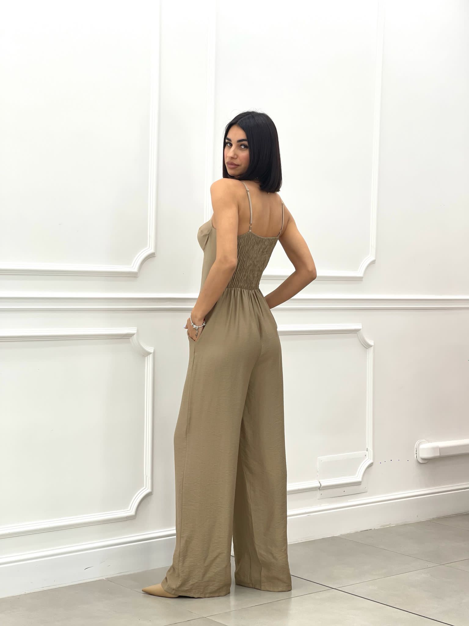 TUTA CON BOTTONI NEW SS25