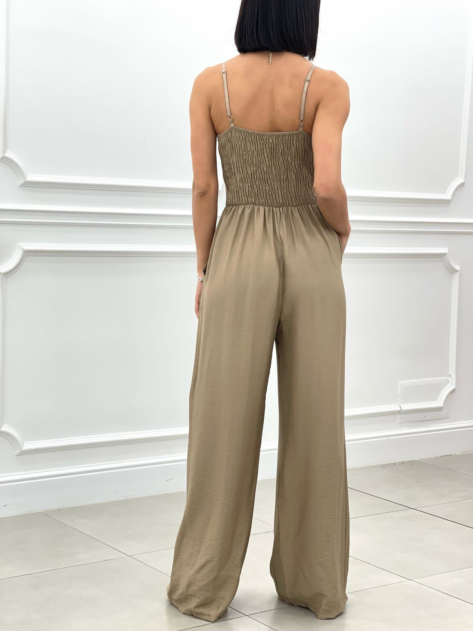 TUTA CON BOTTONI NEW SS25