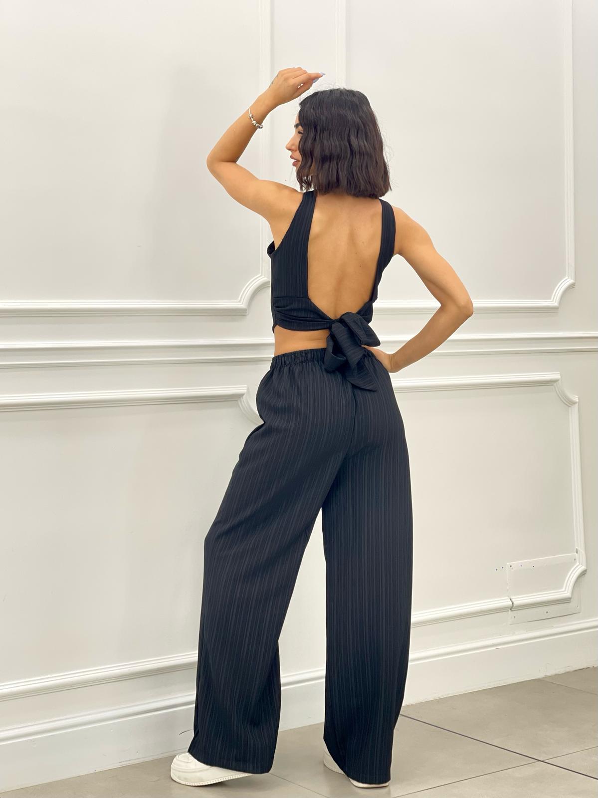 COORDINATO TOP SCOLLO SCHIENA E PANTALONE NEW SS25
