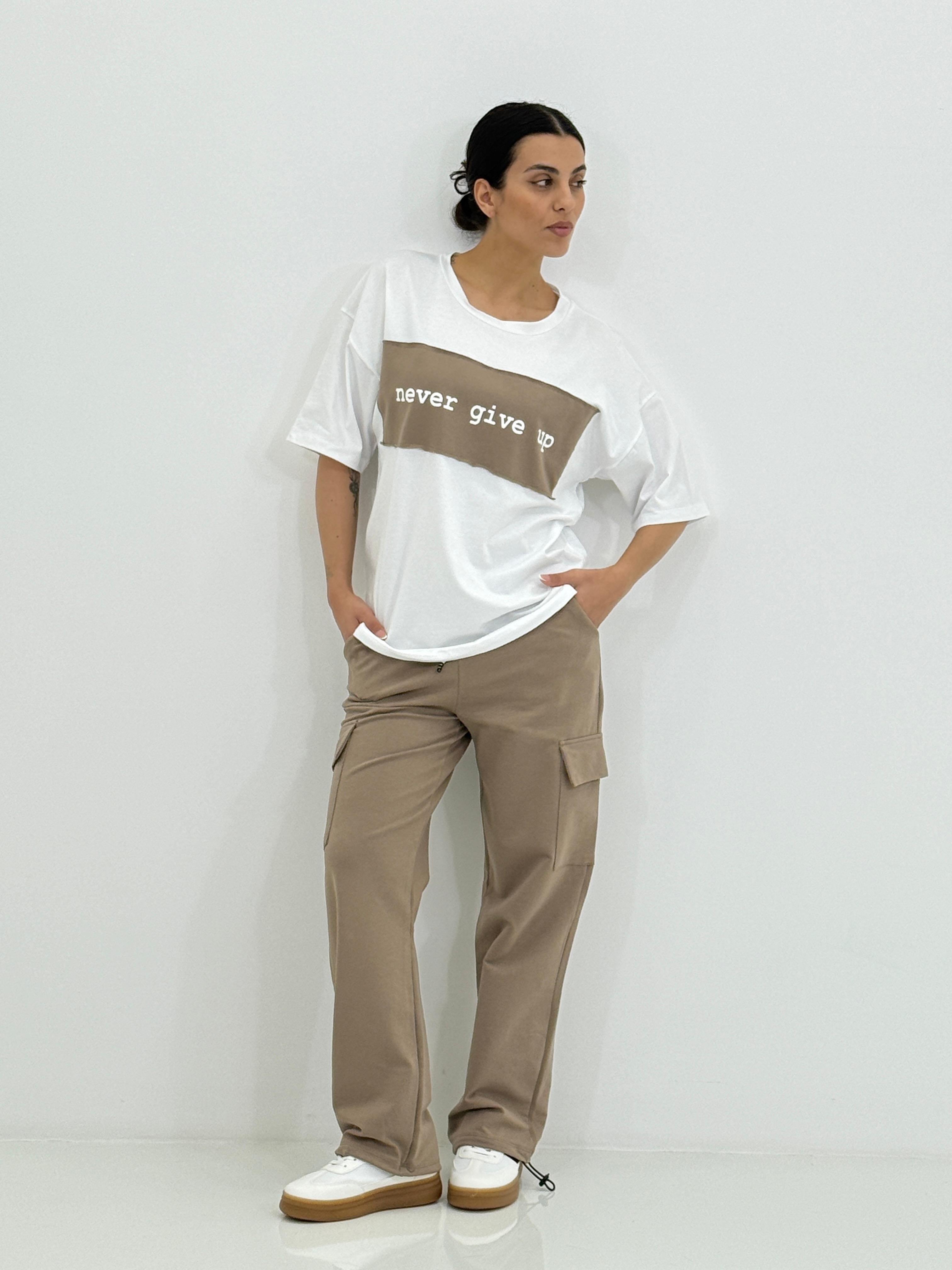 COMPLETO T-SHIRT E PANTALONE CARGO NEW SS25