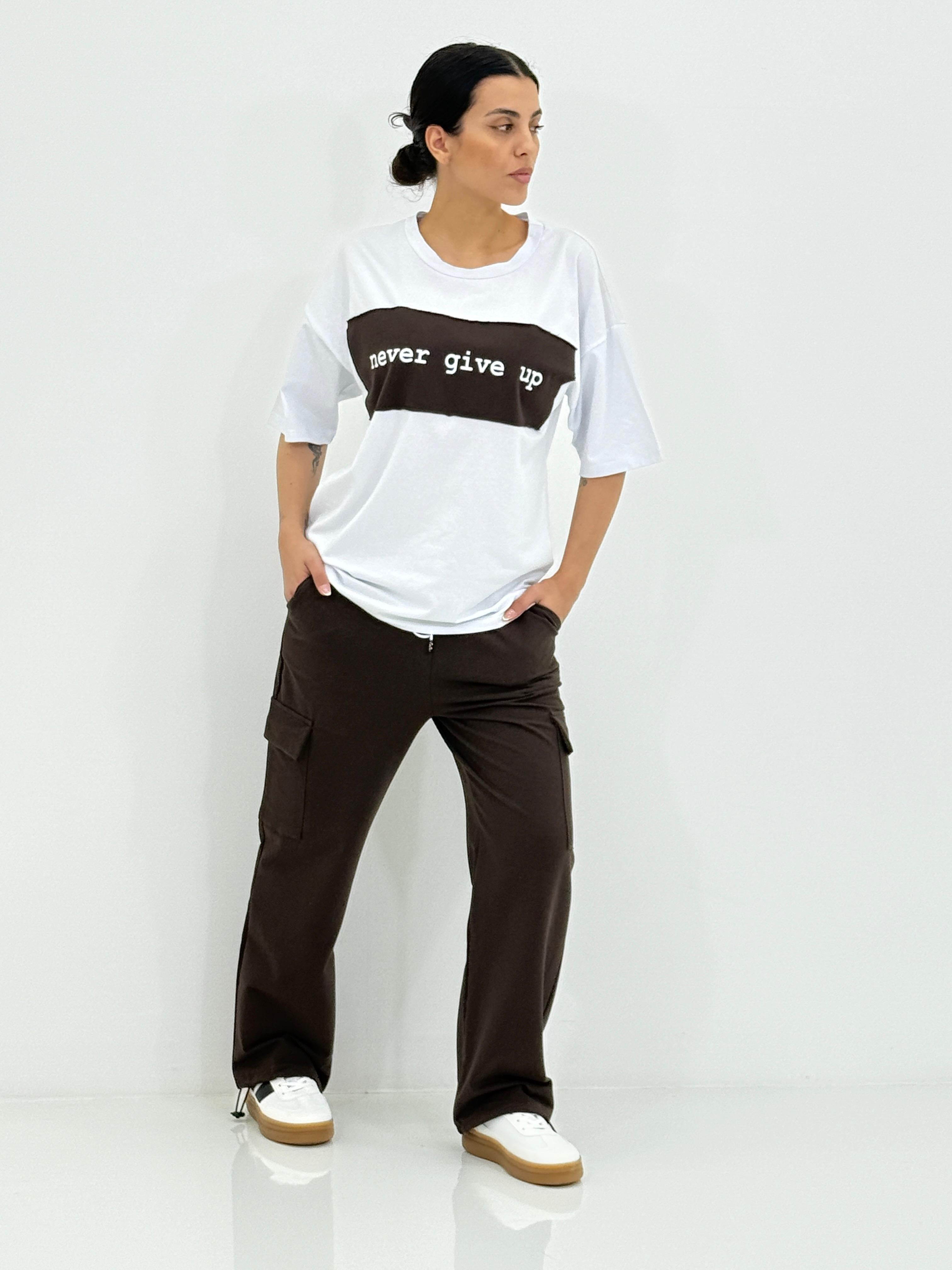 COMPLETO T-SHIRT E PANTALONE CARGO NEW SS25